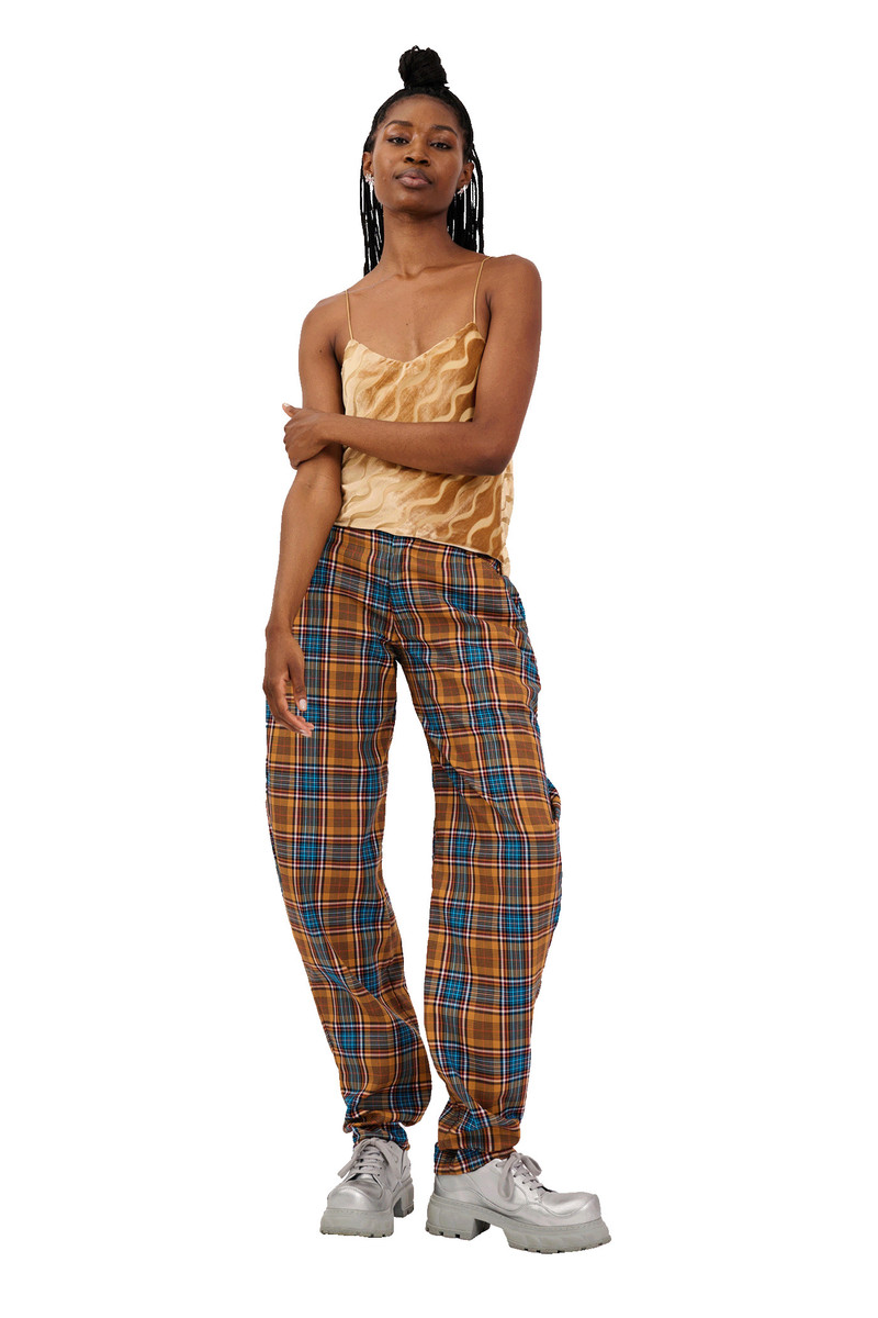 Collina Strada WAVY GOLD MEOW TOP outlook