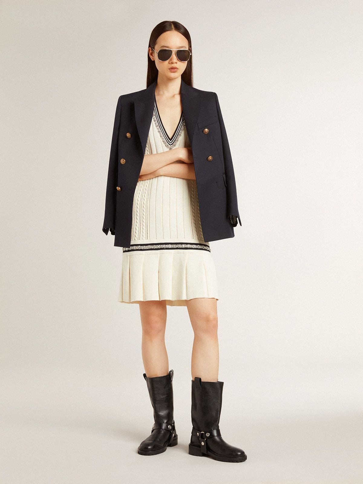 Women's worn-white cotton vest dress with dark blue ribbing and crystals - 3