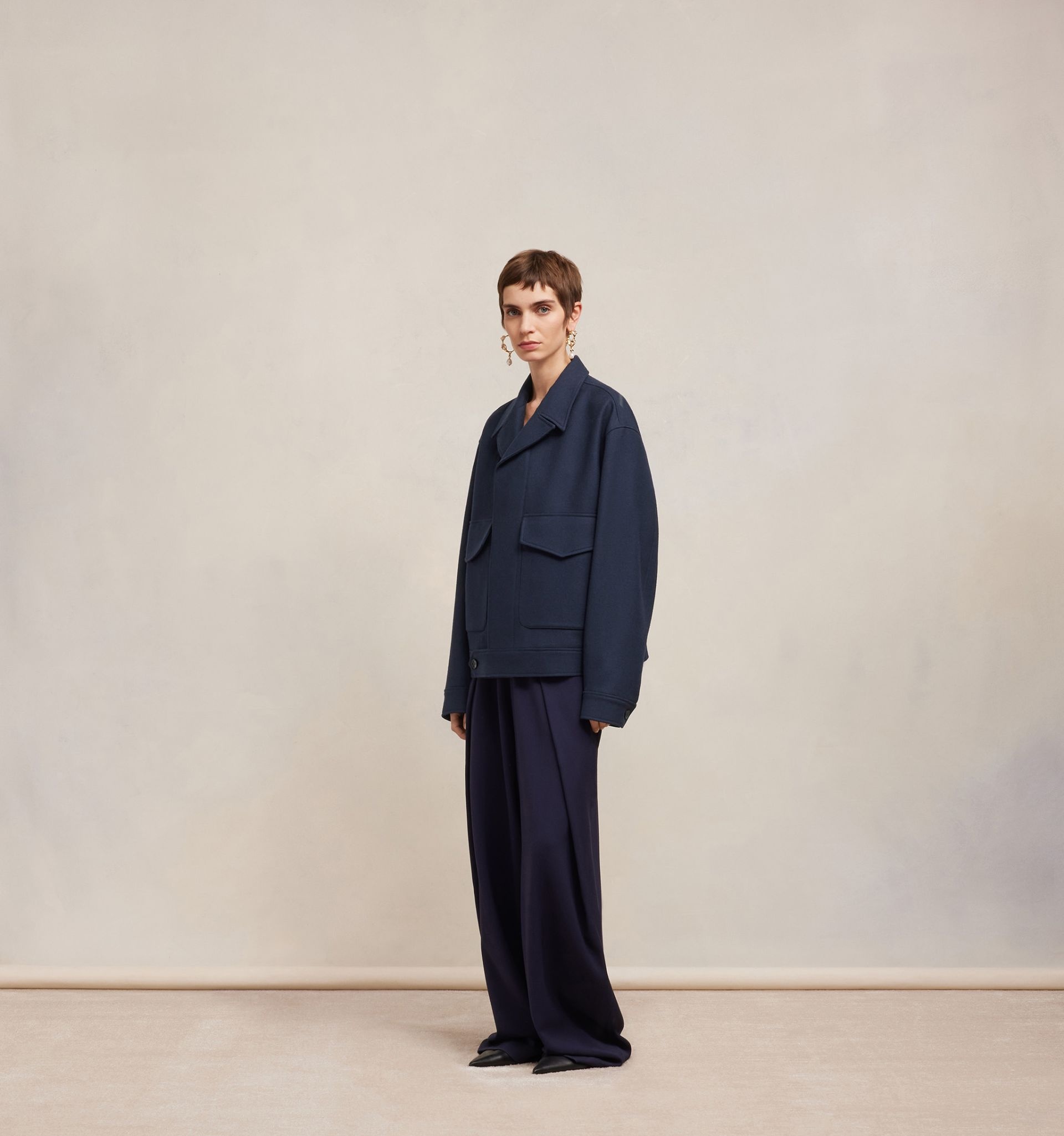Oversize Buttoned Jacket - 4