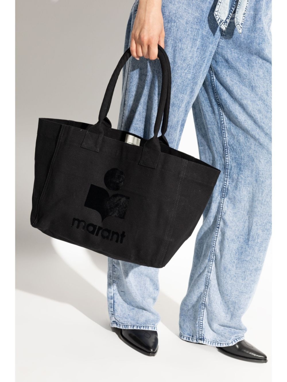 Yenky logo-embroidered zipped tote bag - 2