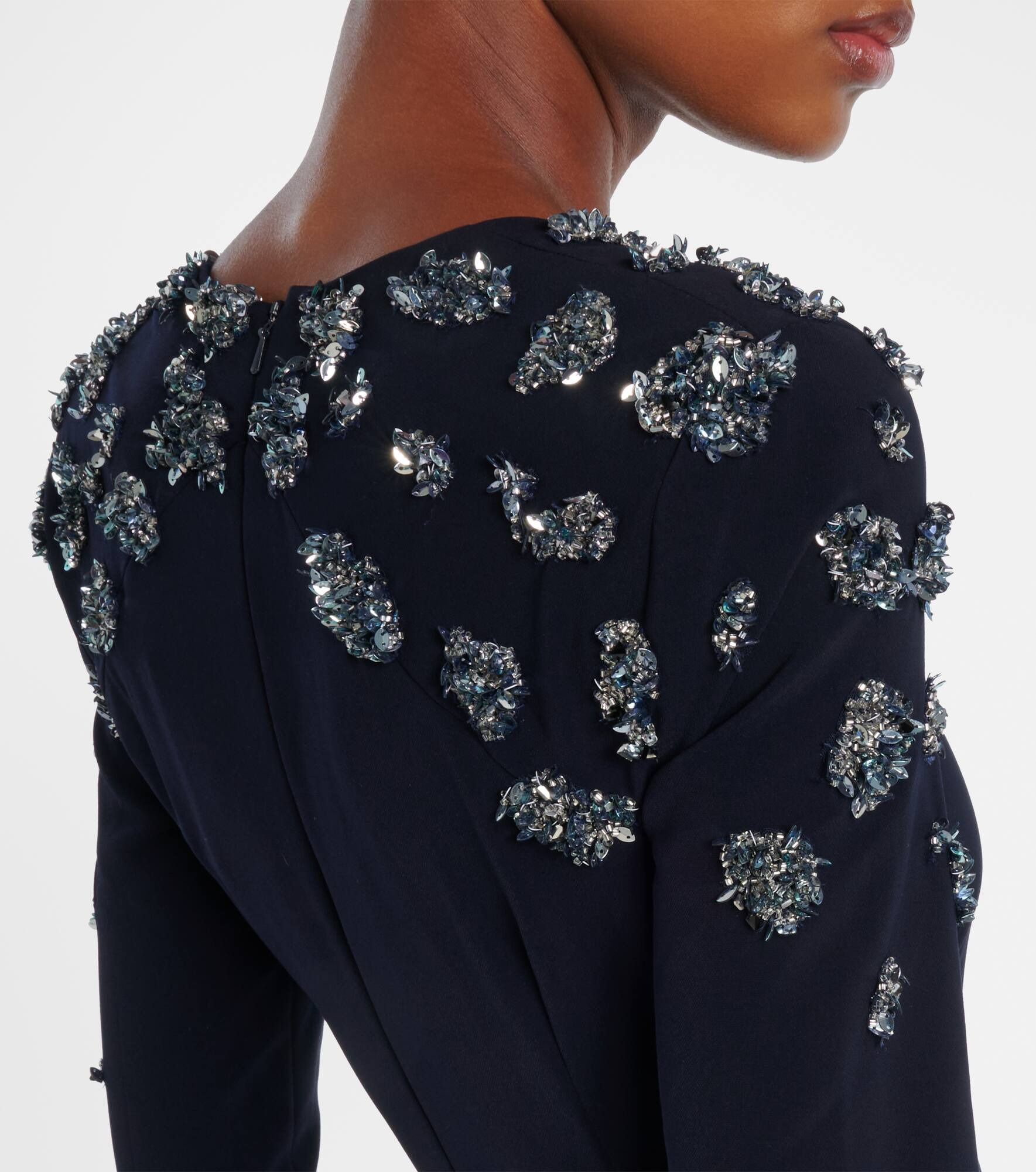 Embellished gown - 7