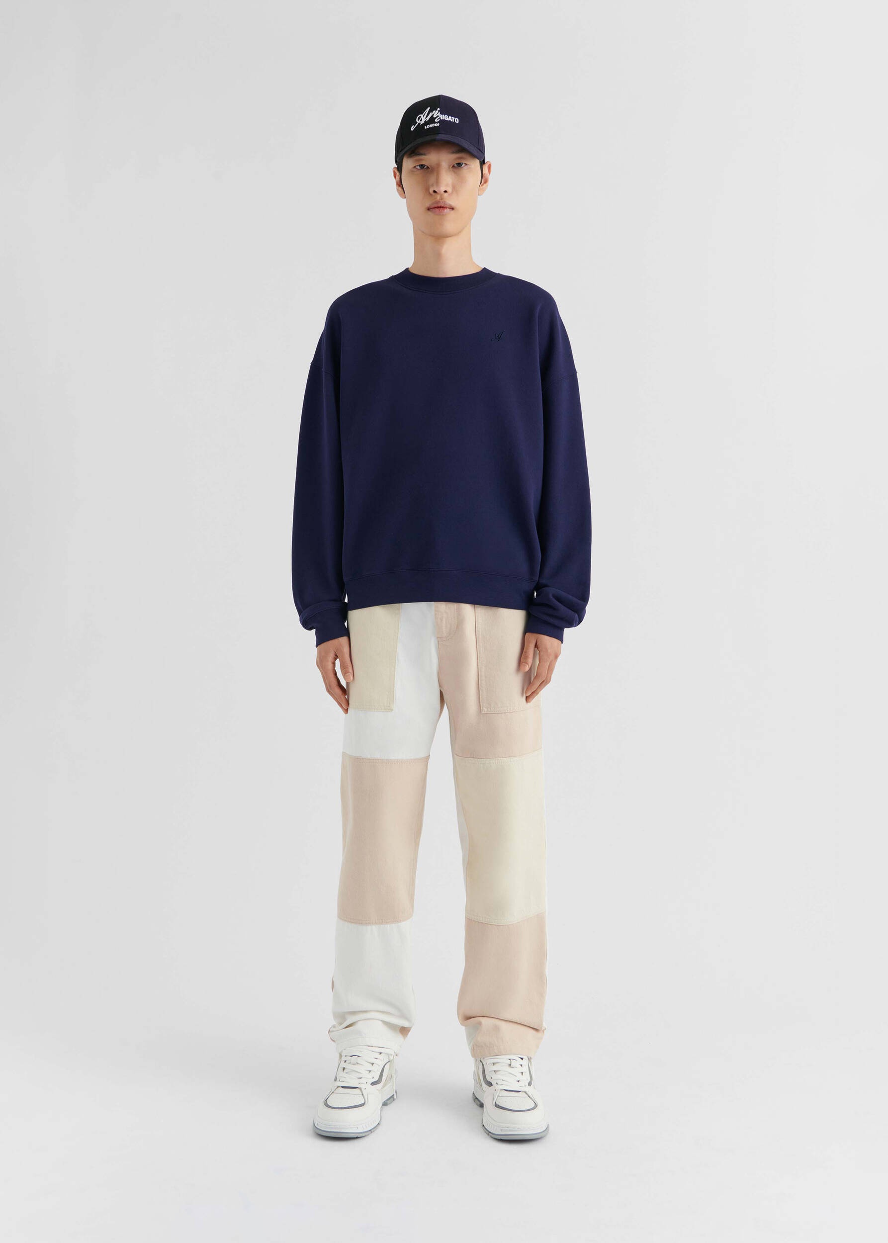 Signature Sweatshirt - 4