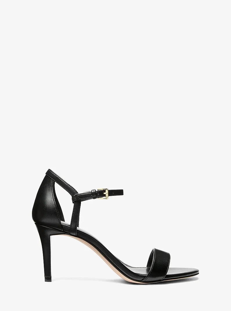 Simone Sandal - 1
