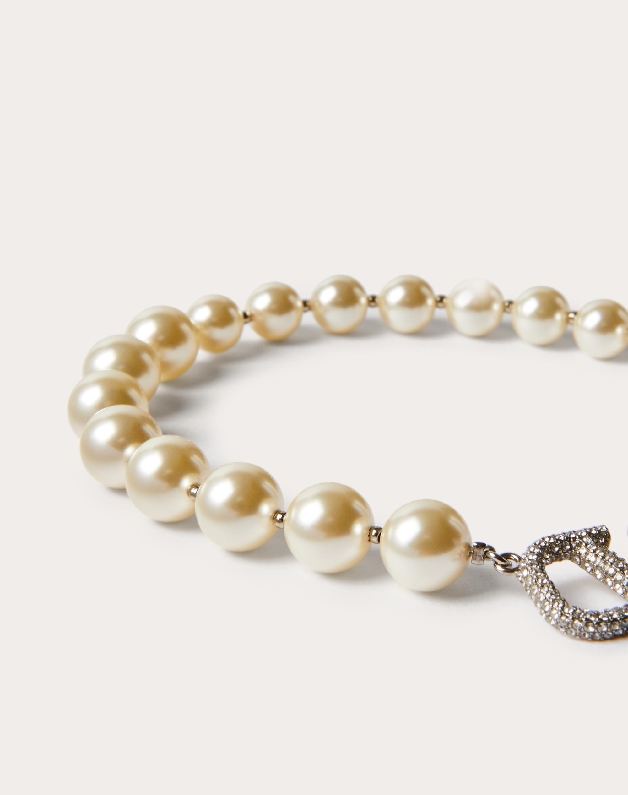 VLOGO SIGNATURE NECKLACE WITH PEARLS AND SWAROVSKI® CRYSTALS - 3