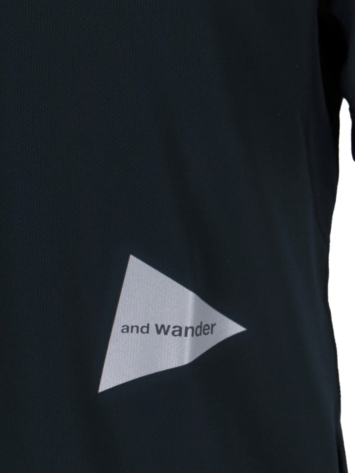 LOGO T-SHIRT - 3