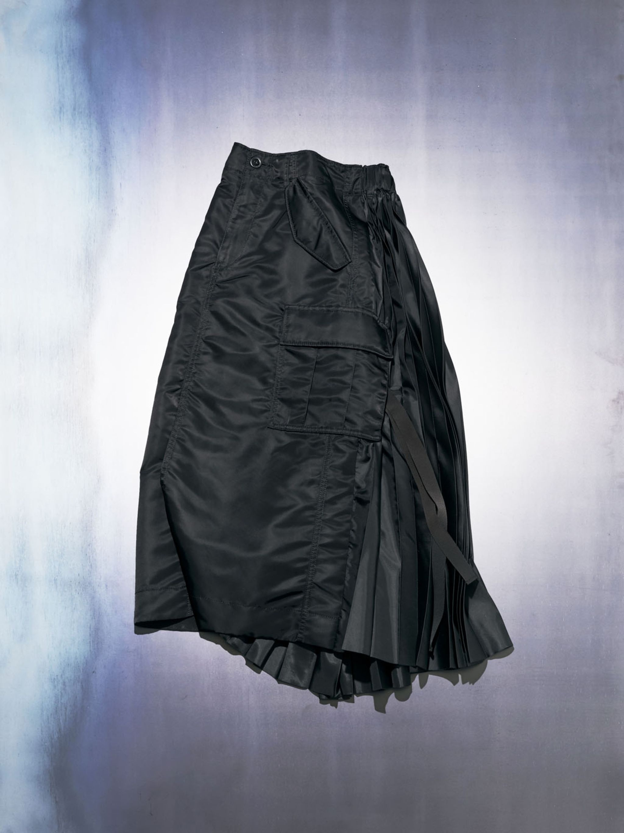 ✨美品✨20AW✨sacai✨Nylon Twill Skirt✨BLACK Sacai Nylon Twill Skirt in Black – Hampden Clothing