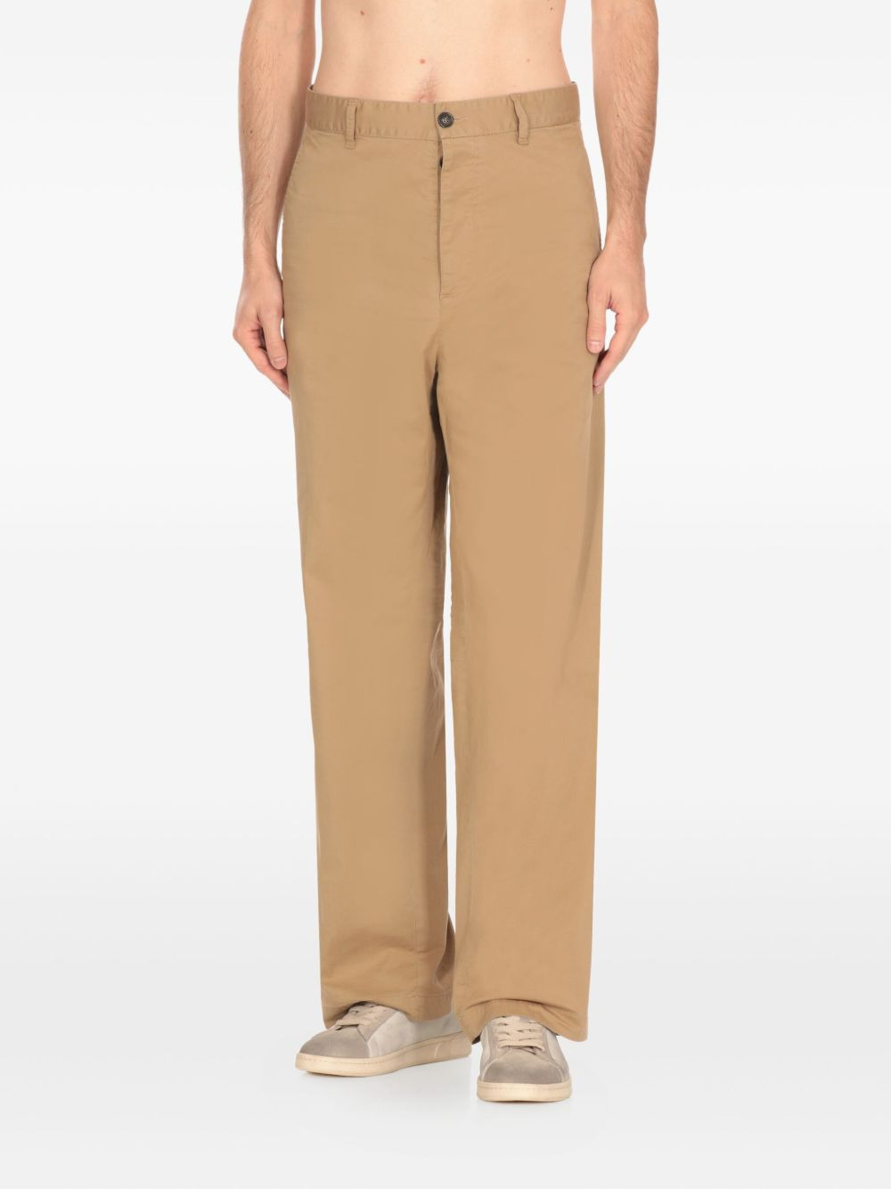 button-fastening trousers - 3
