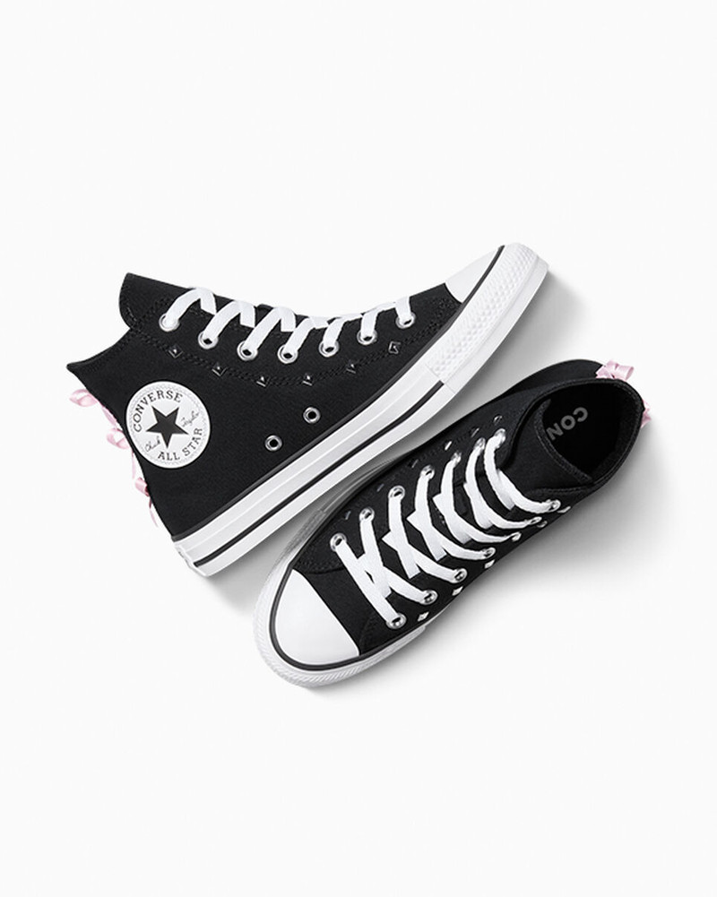 Chuck Taylor All Star Bows & Studs 6