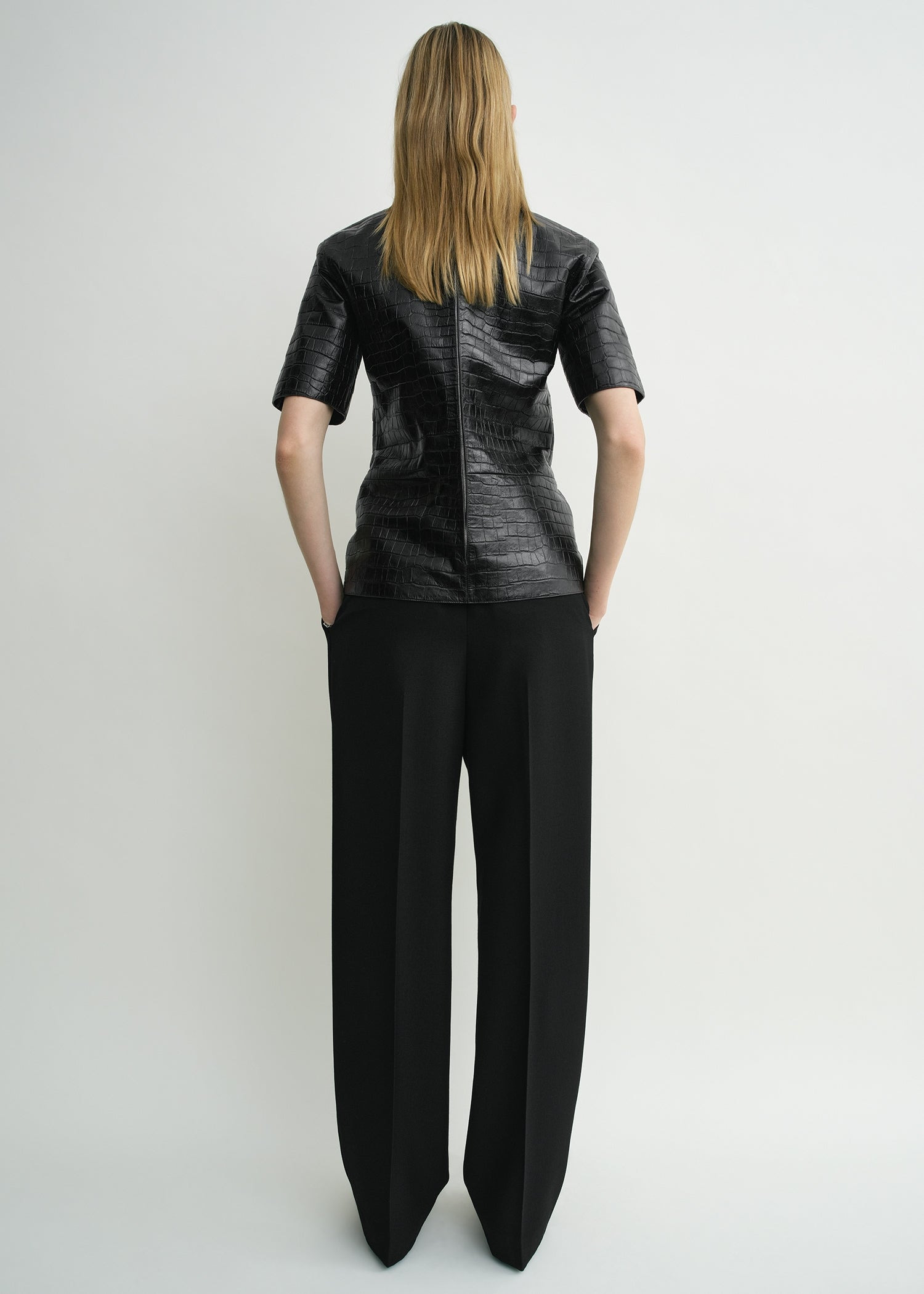 Croco-embossed tee dark brown - 4