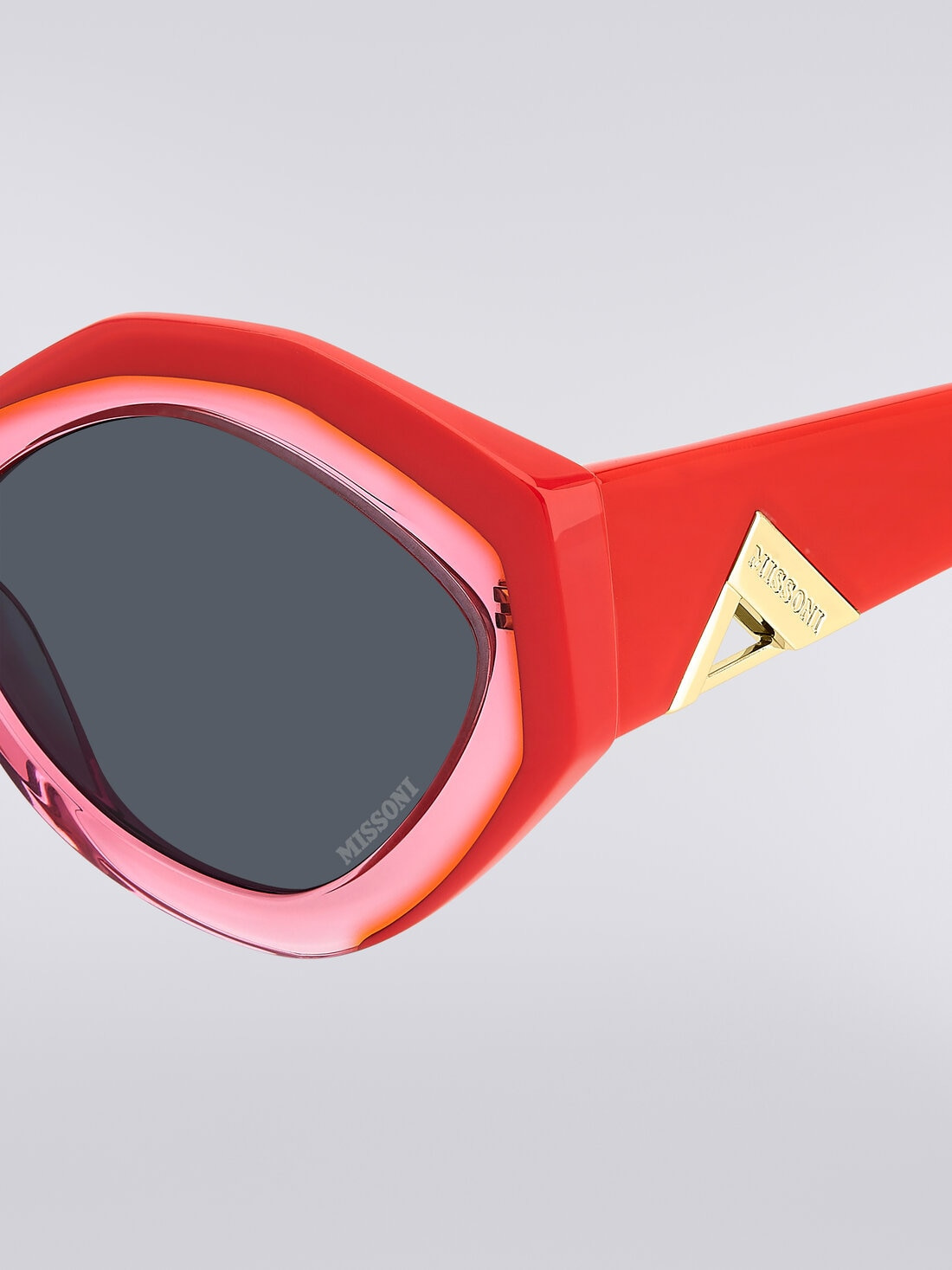 Oval-shaped sunglasses with metal logo application - 4