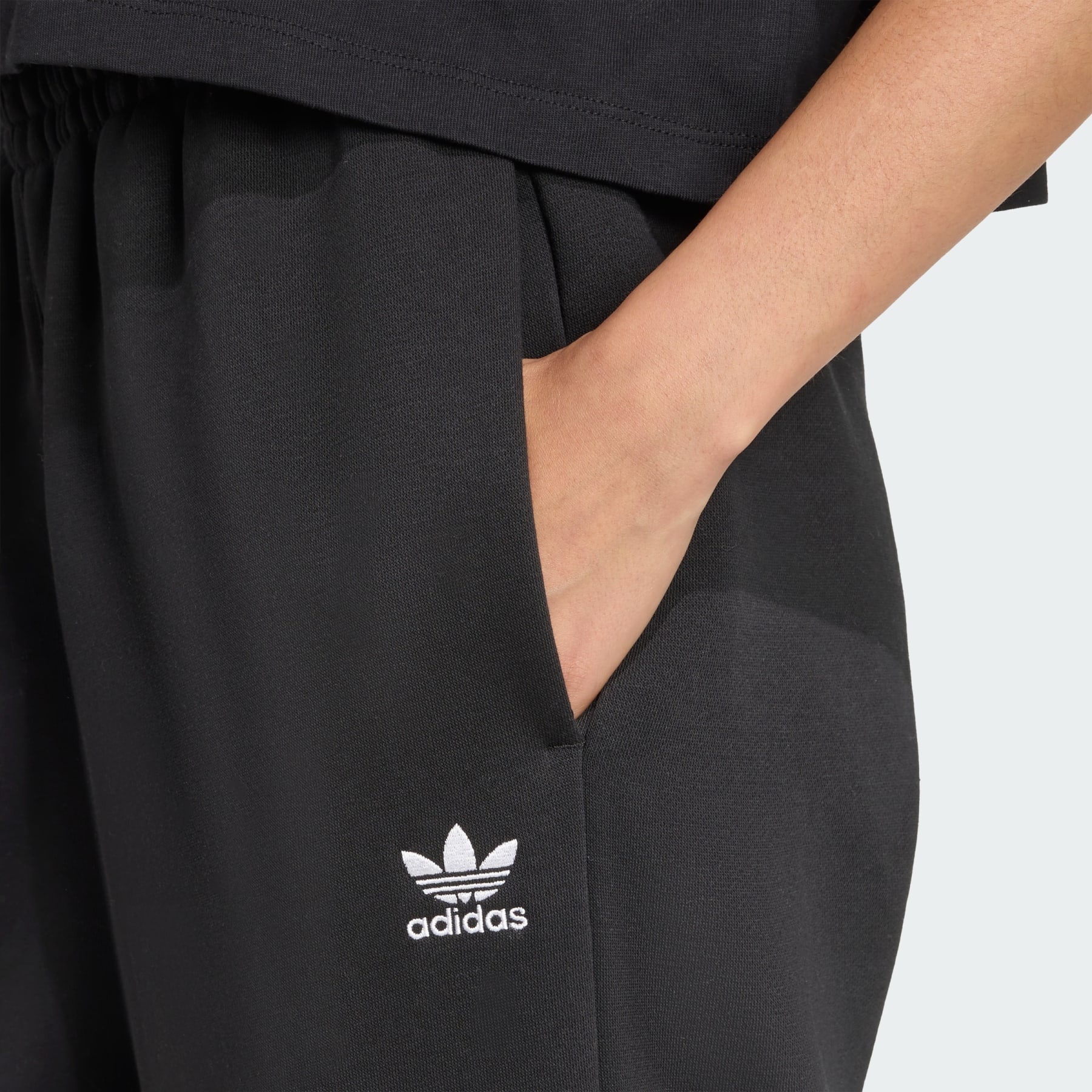 Essentials Wide Leg Pant Fleece - 6