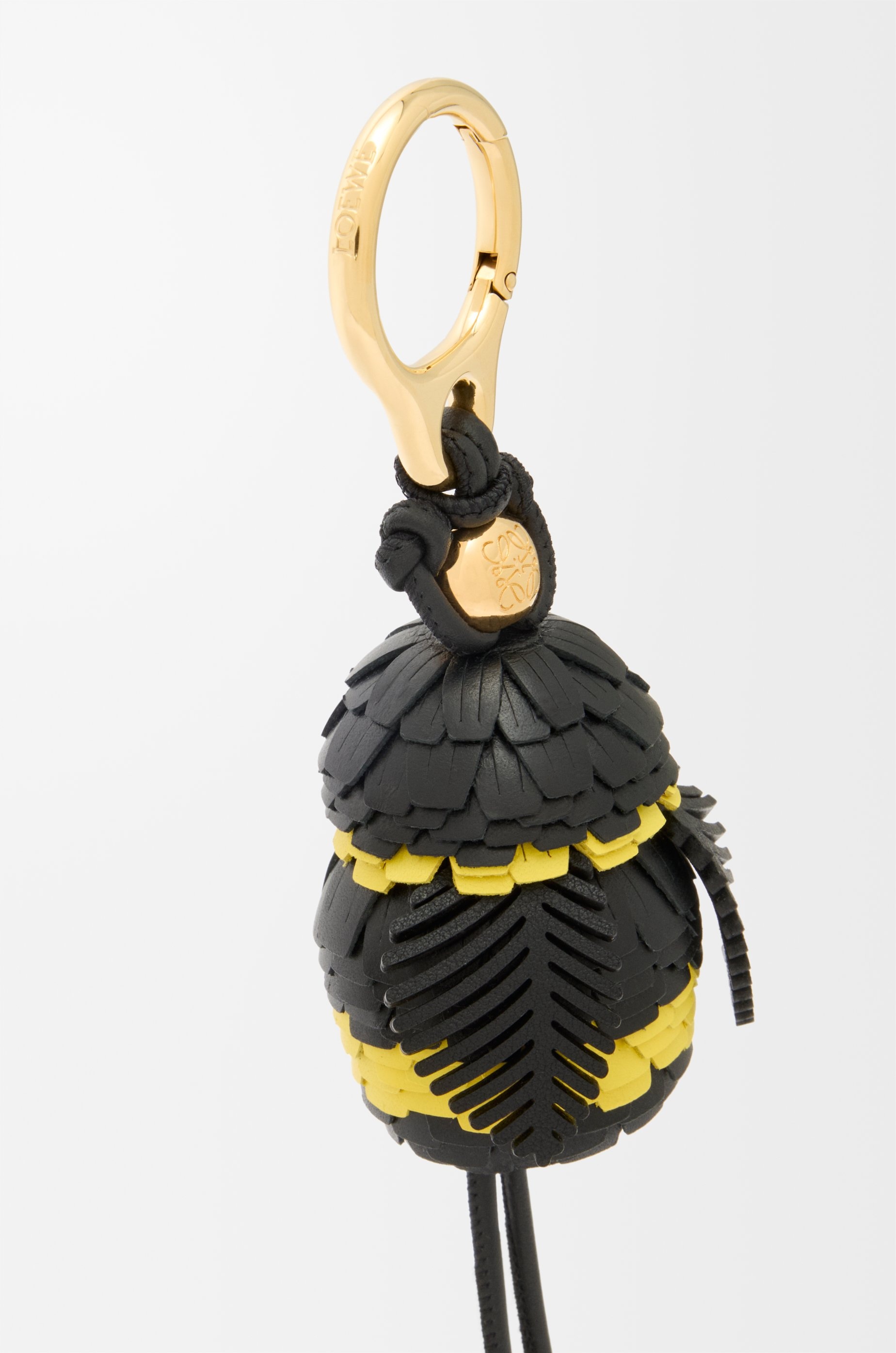 Bee charm in classic calfskin - 2
