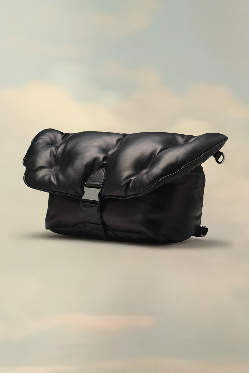 Maison Margiela Glam Slam messenger outlook