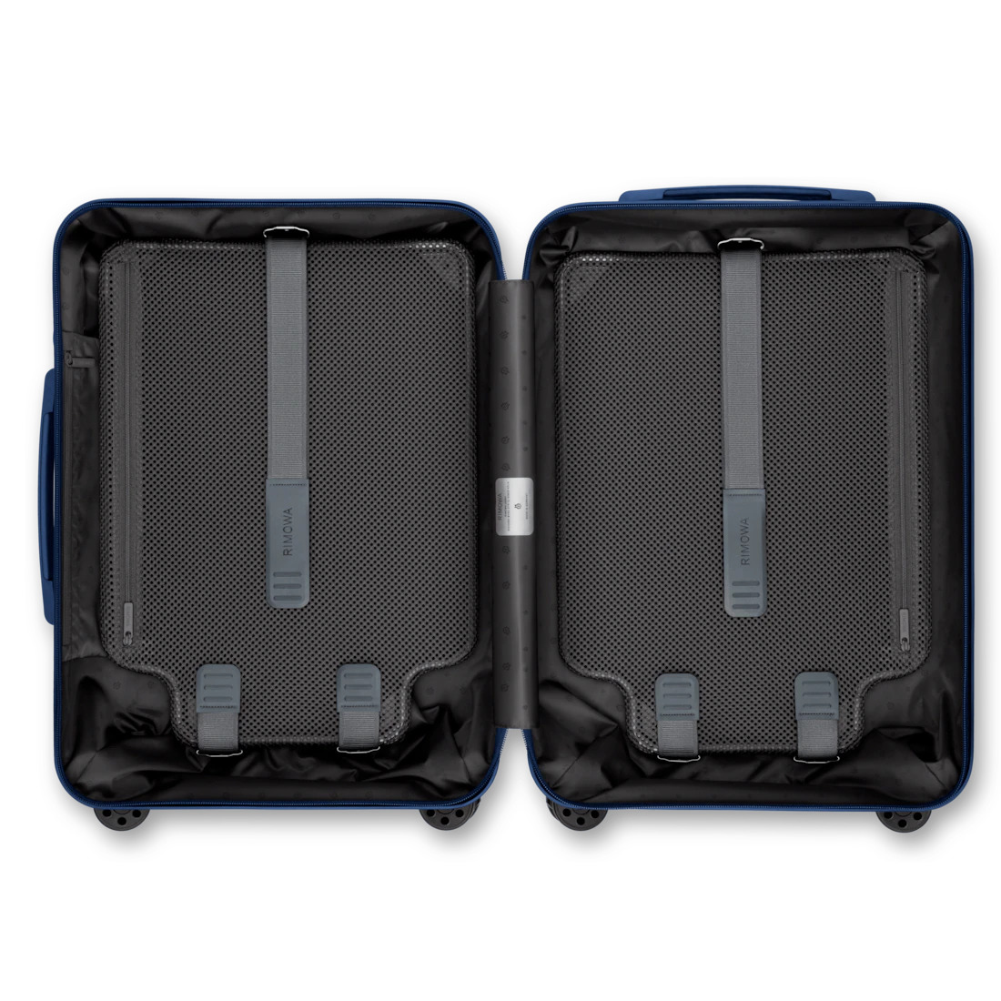 Essential Sleeve Cabin 5