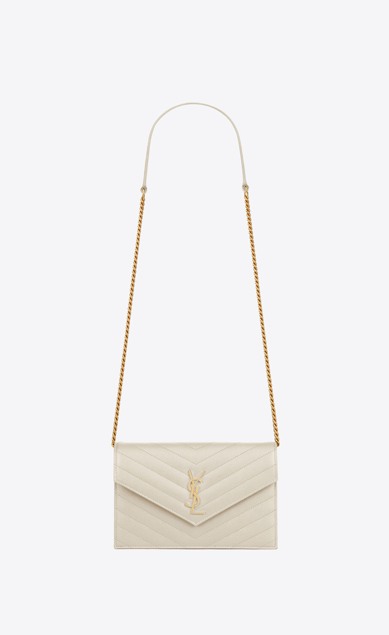 cassandre matelassé envelope chain wallet in grain de poudre embossed leather 1