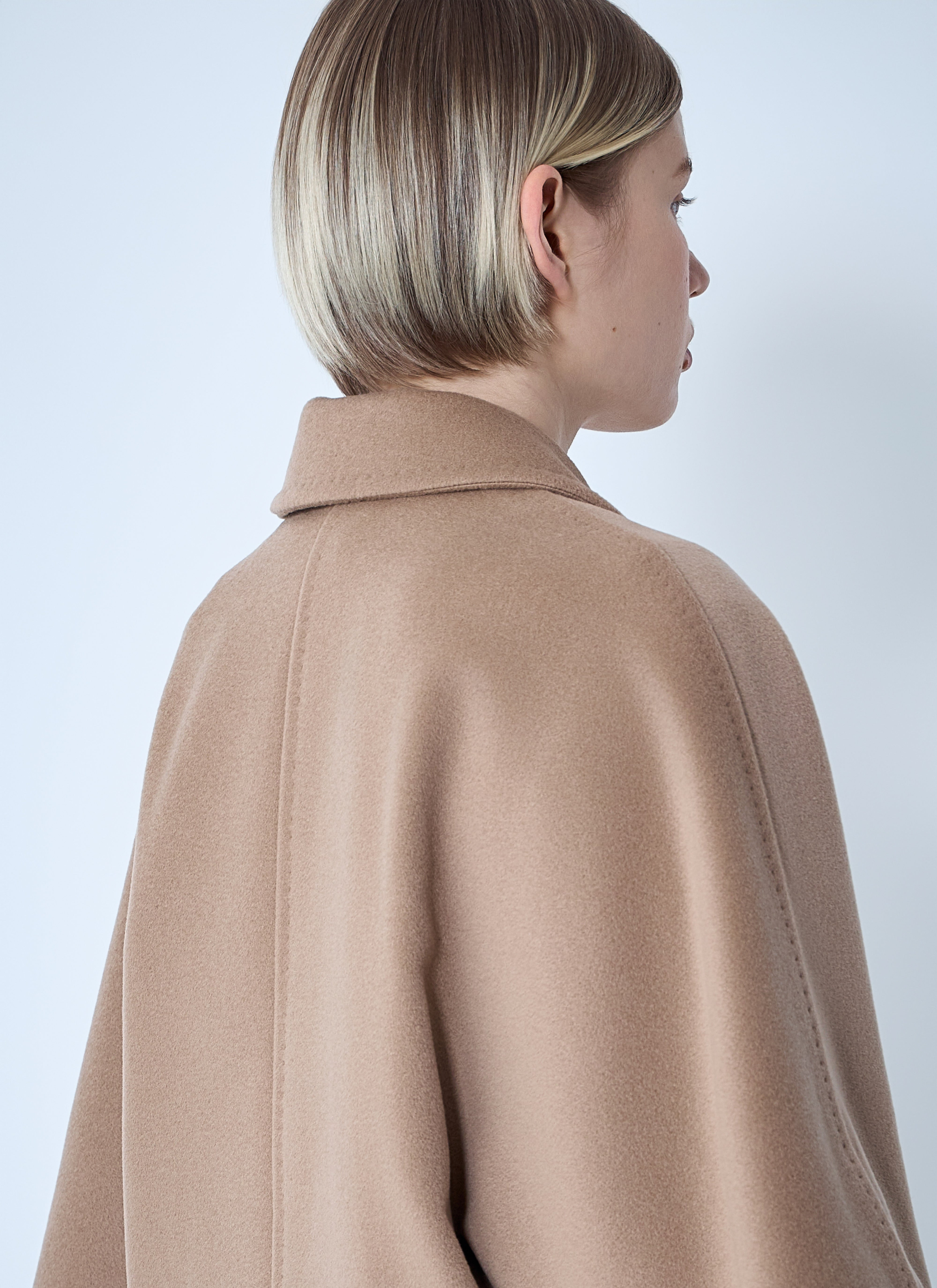 Max Mara Women Cropped Jacket - 6