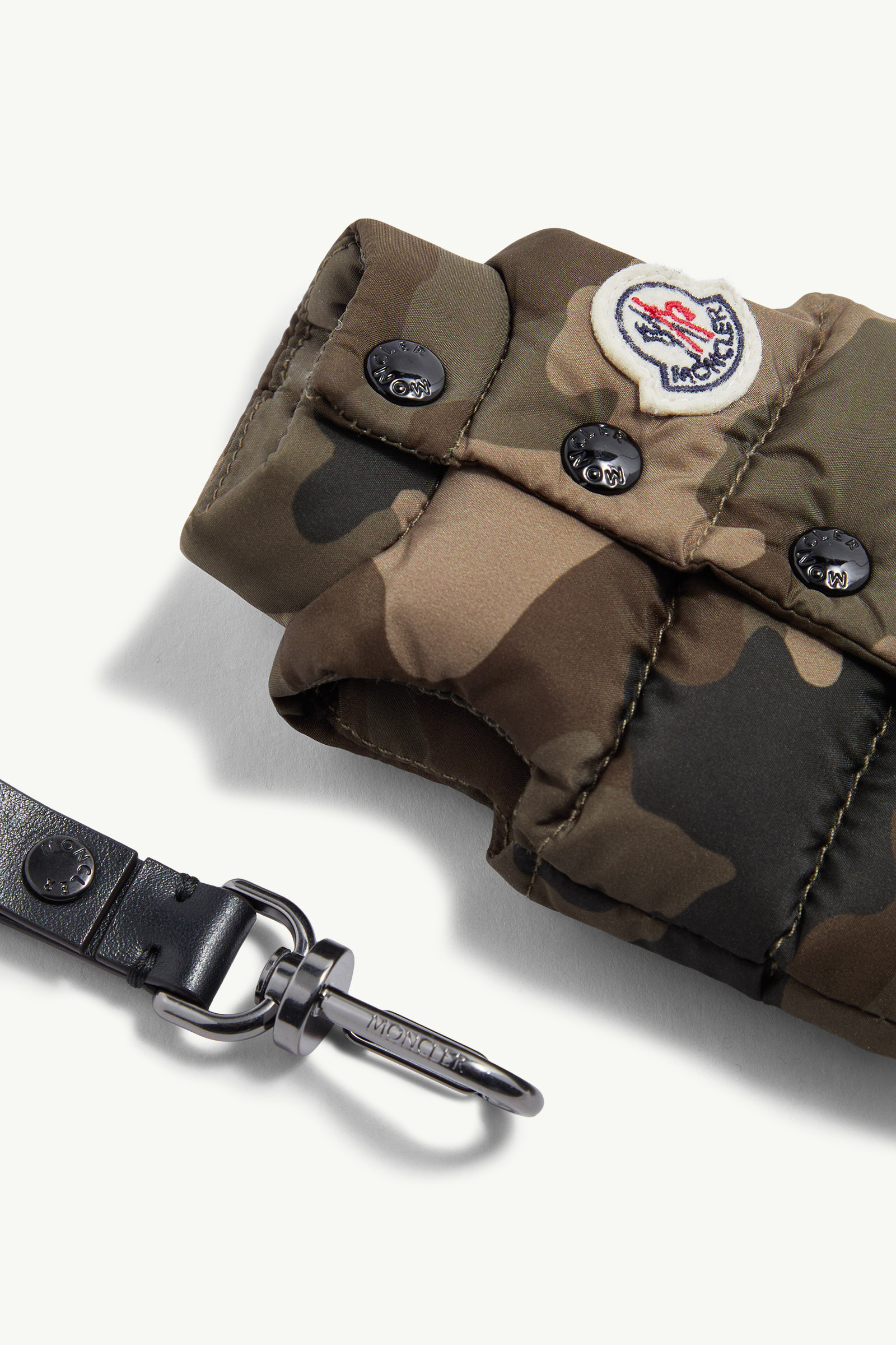 Vest-Shaped Key Ring - 3