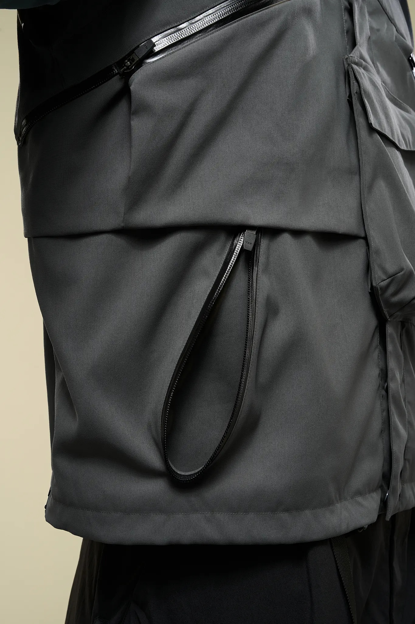 V1A-M Nylon Stretch Interops Vest Gray - 17