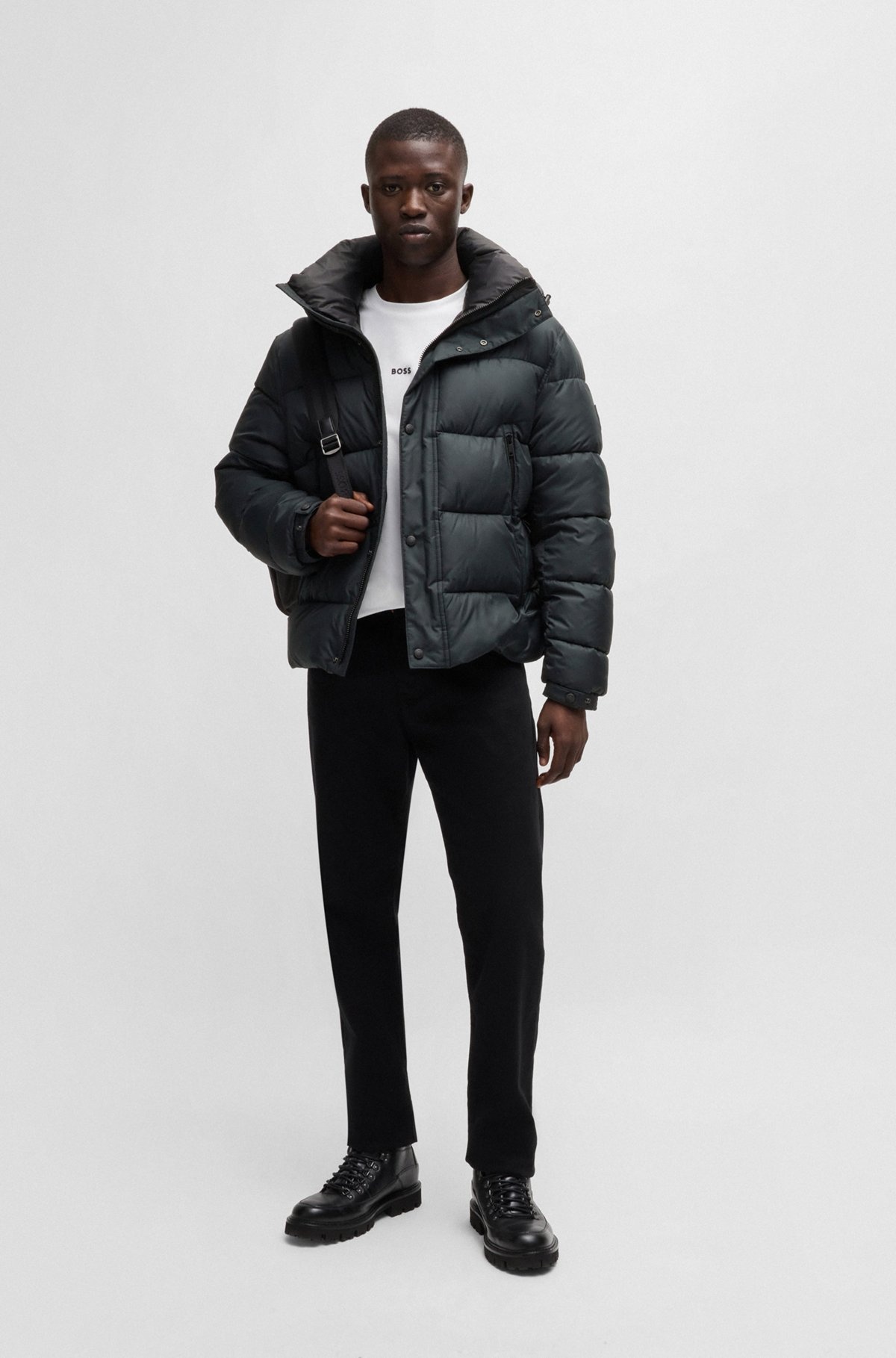 REGULAR-FIT PUFFER JACKET IN WATER-REPELLENT FABRIC - 3