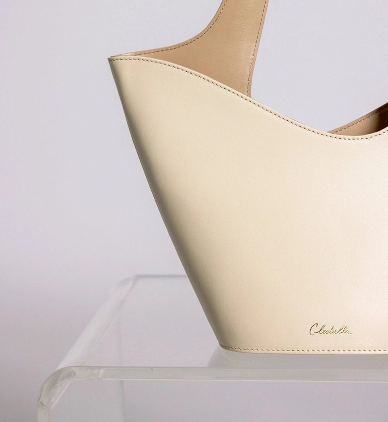 MINI ASTRID TOTE BAG | IVORY/MOCASSIN 5