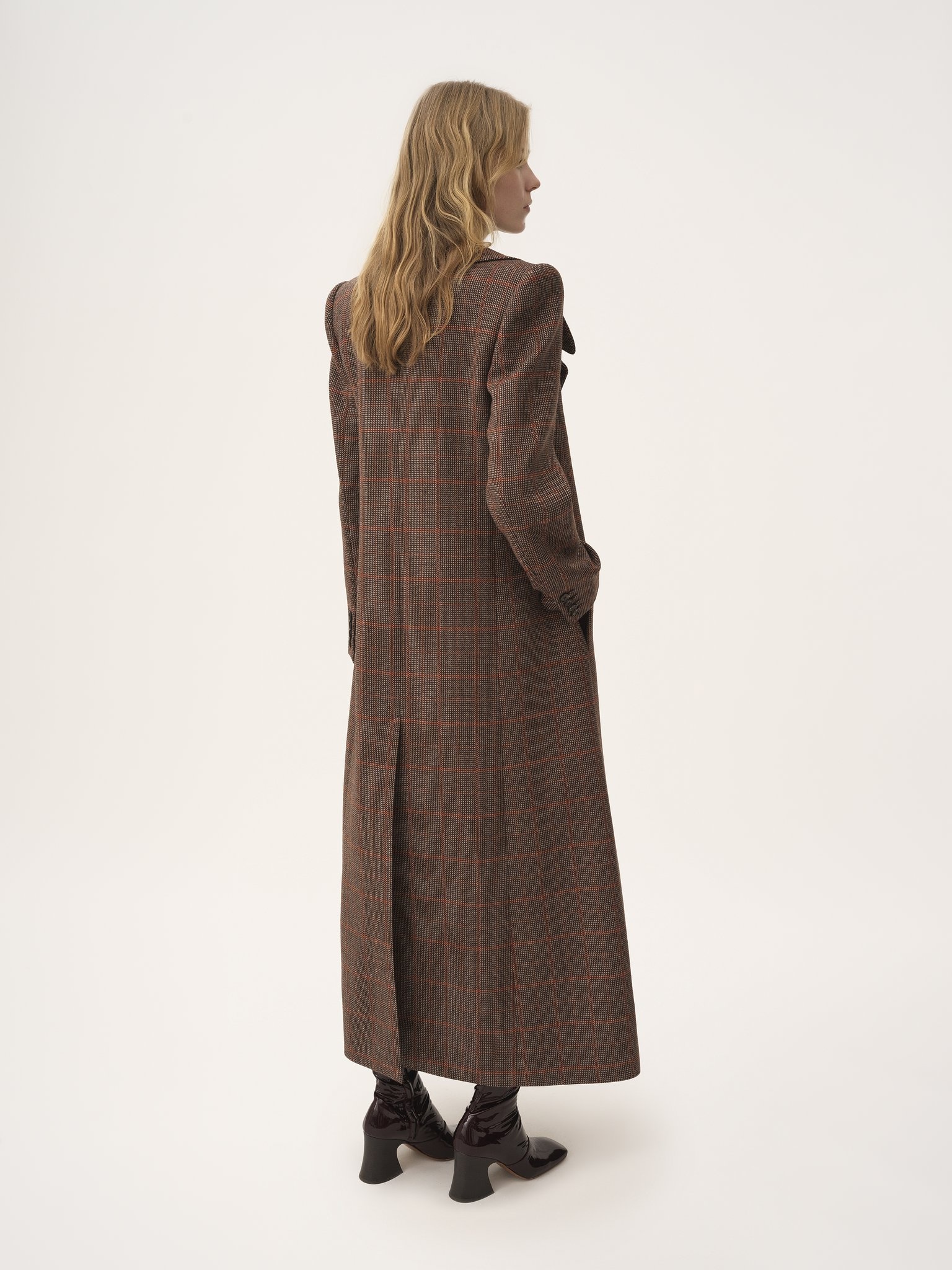 LONG DOUBLE-BREASTED COAT IN CHECK WOOL - 5