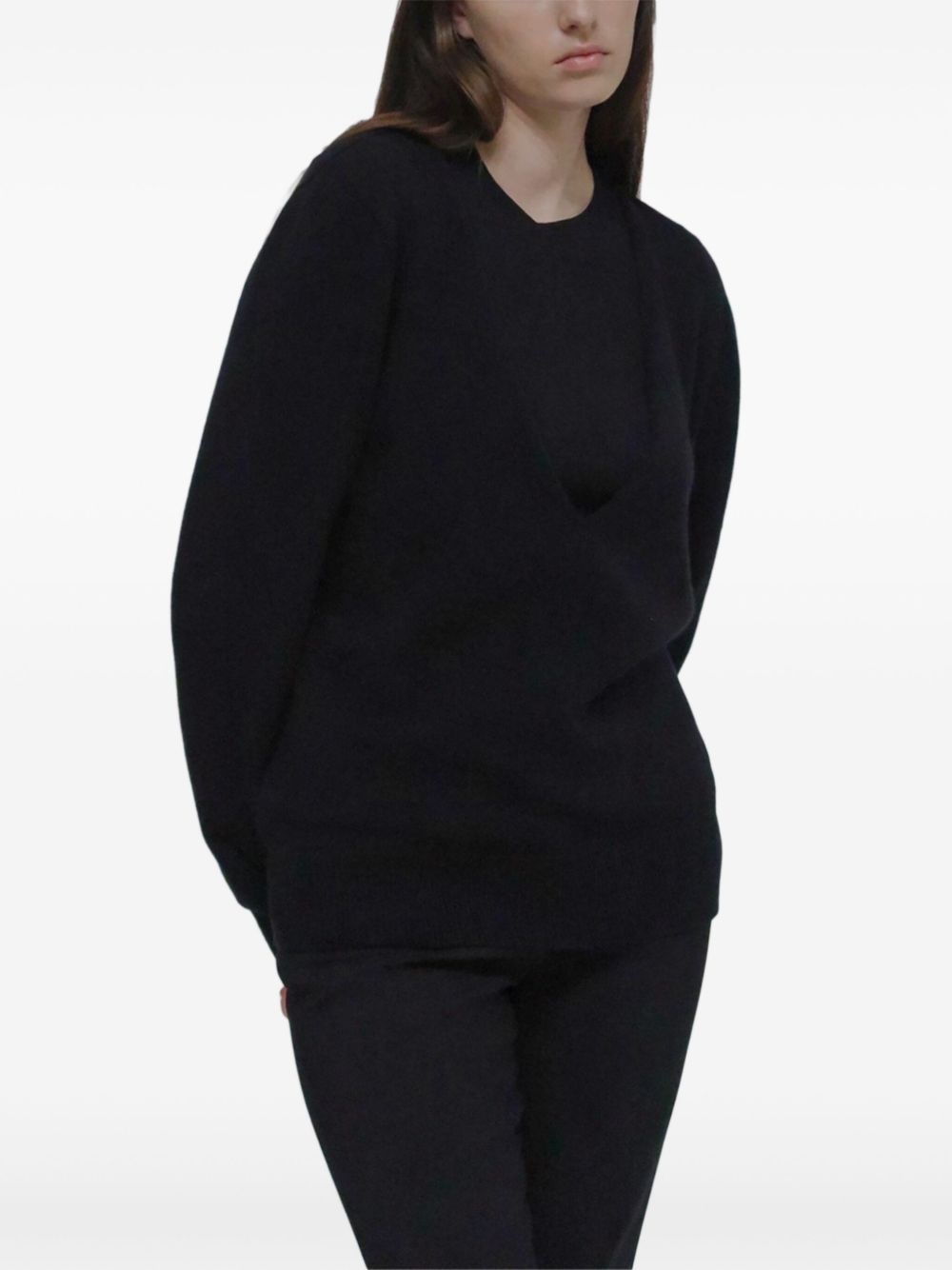 V-neck knitted jumper - 5