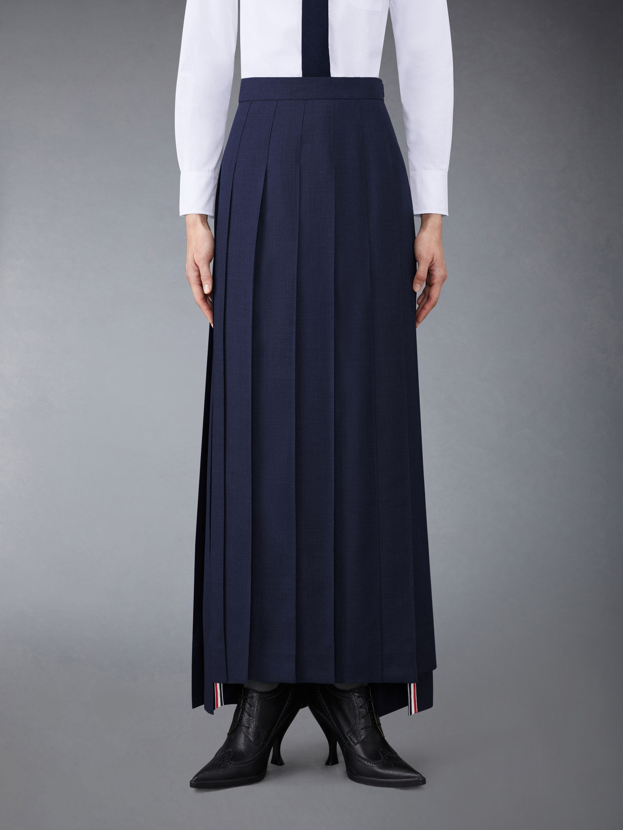 Thom Browne Twill Pleated Long Skirt | REVERSIBLE