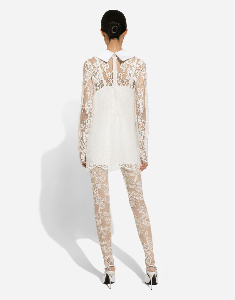 Short lace dress with satin neck 4