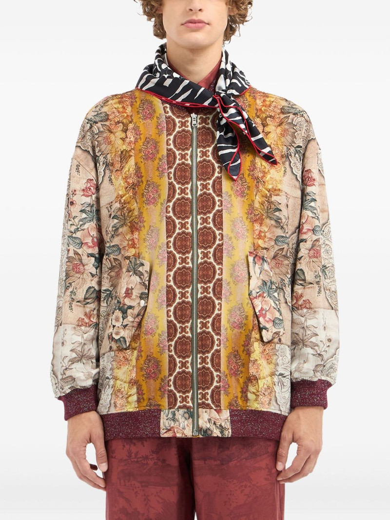 geometric-pattern scarf 1