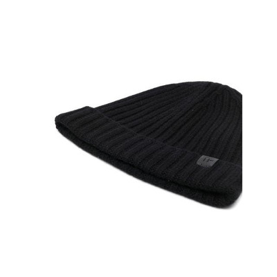 TOM FORD Logo-patch chunky-knit beanie outlook