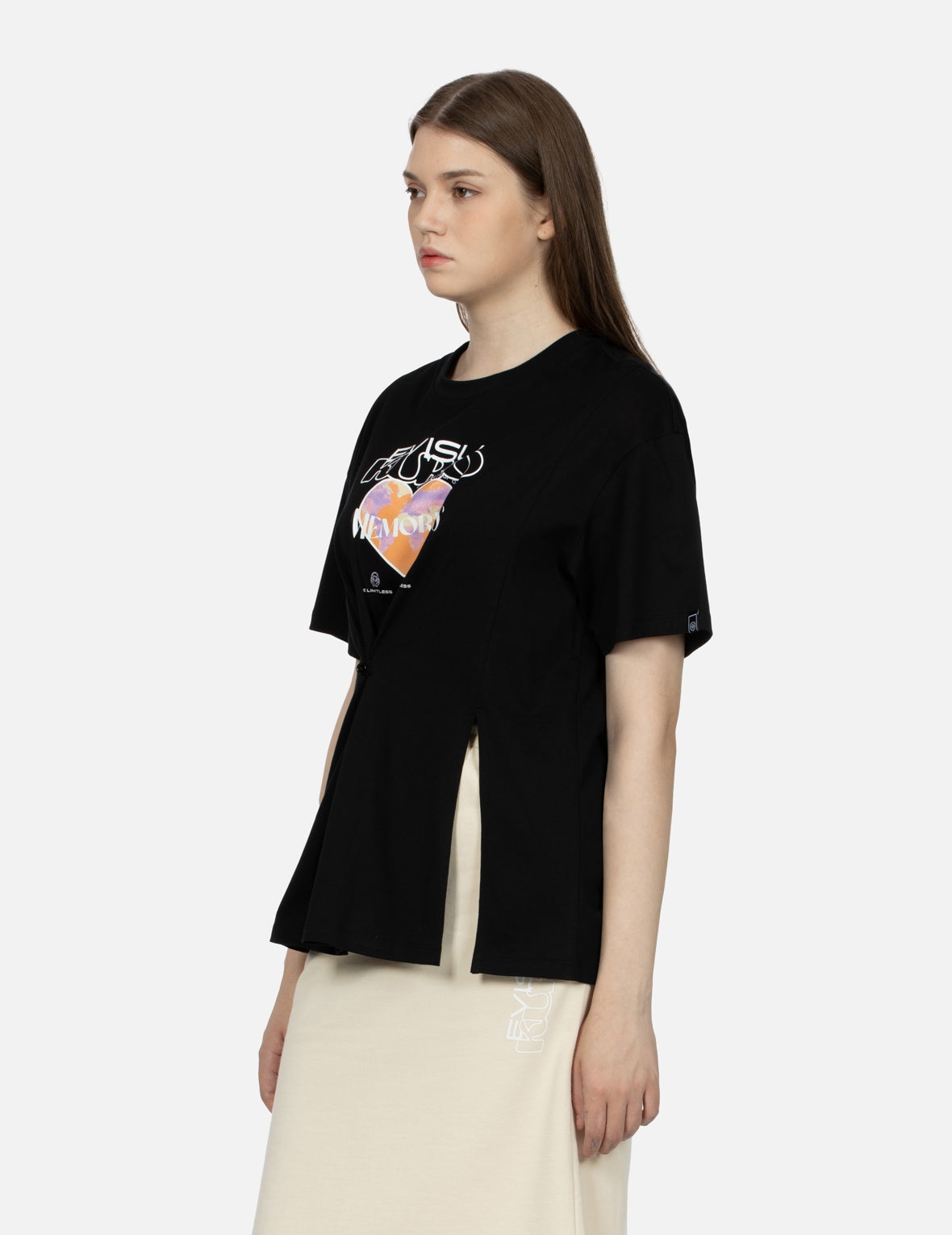 Logo and Heart Print Cut-out Relaxed Fit T-shirt - 7