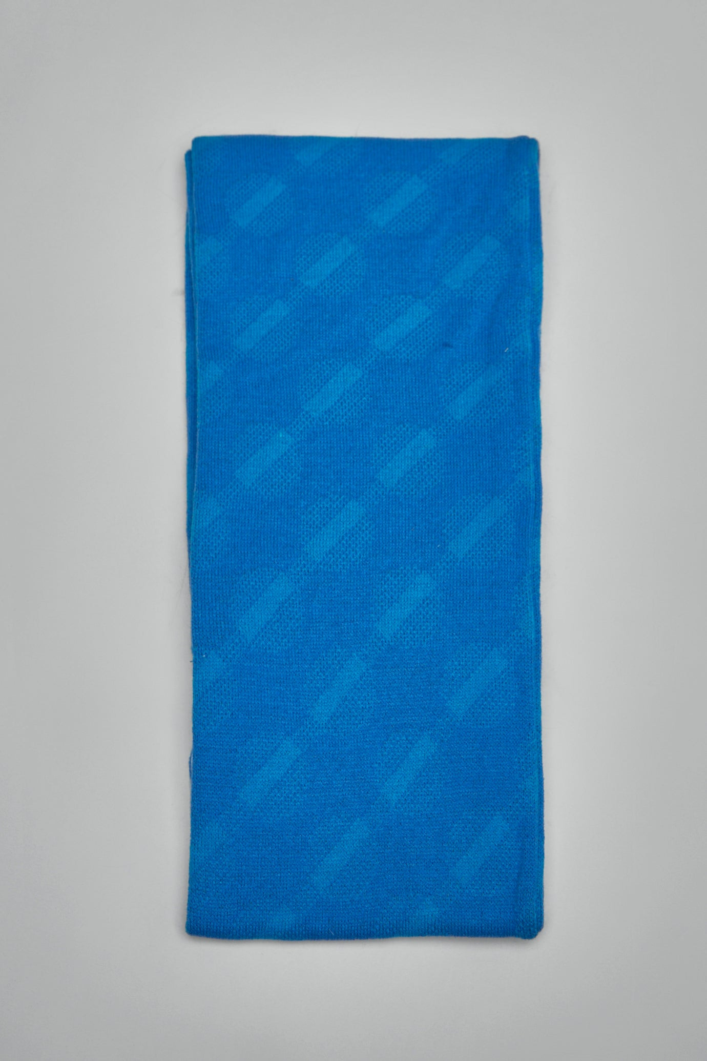Real Madrid Third Scarf - 3