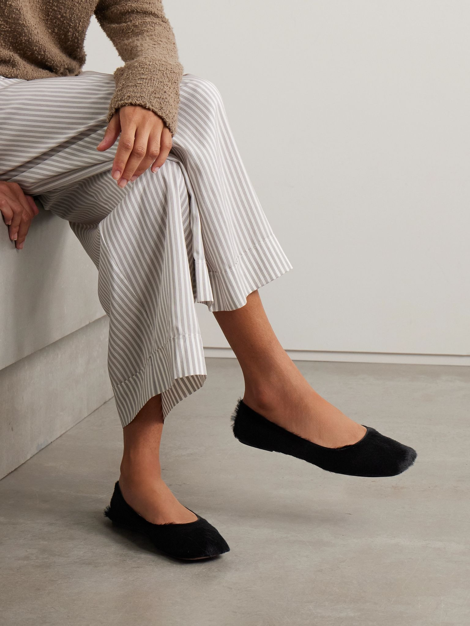 Calf hair ballet flats Black - 2