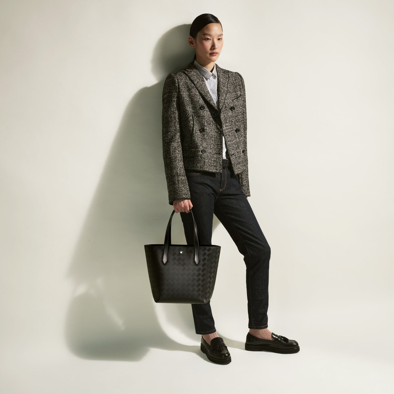 Montblanc 146 bag medium size 5