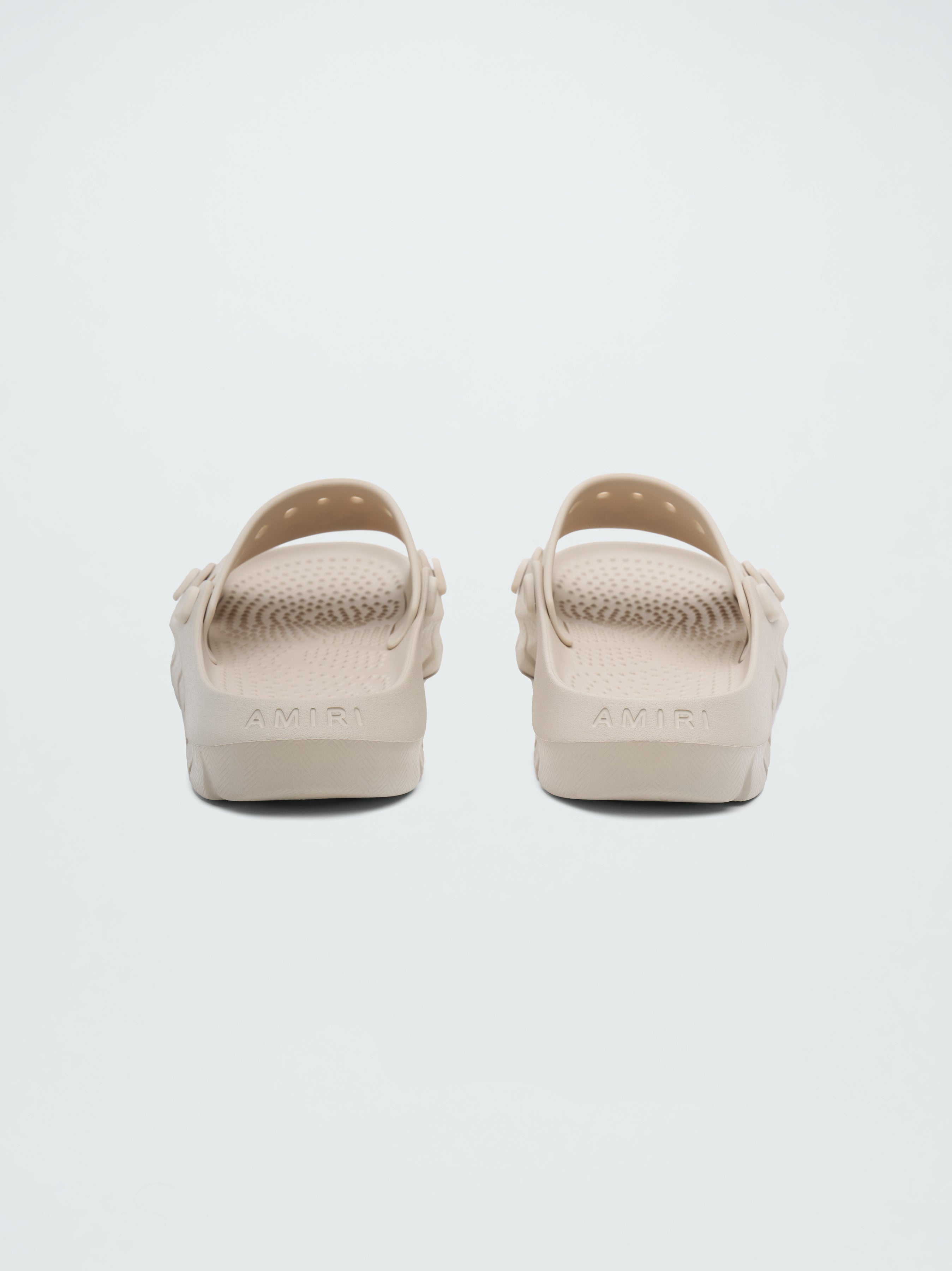 AMIRI Sunday rubberised-logo slides - Neutrals