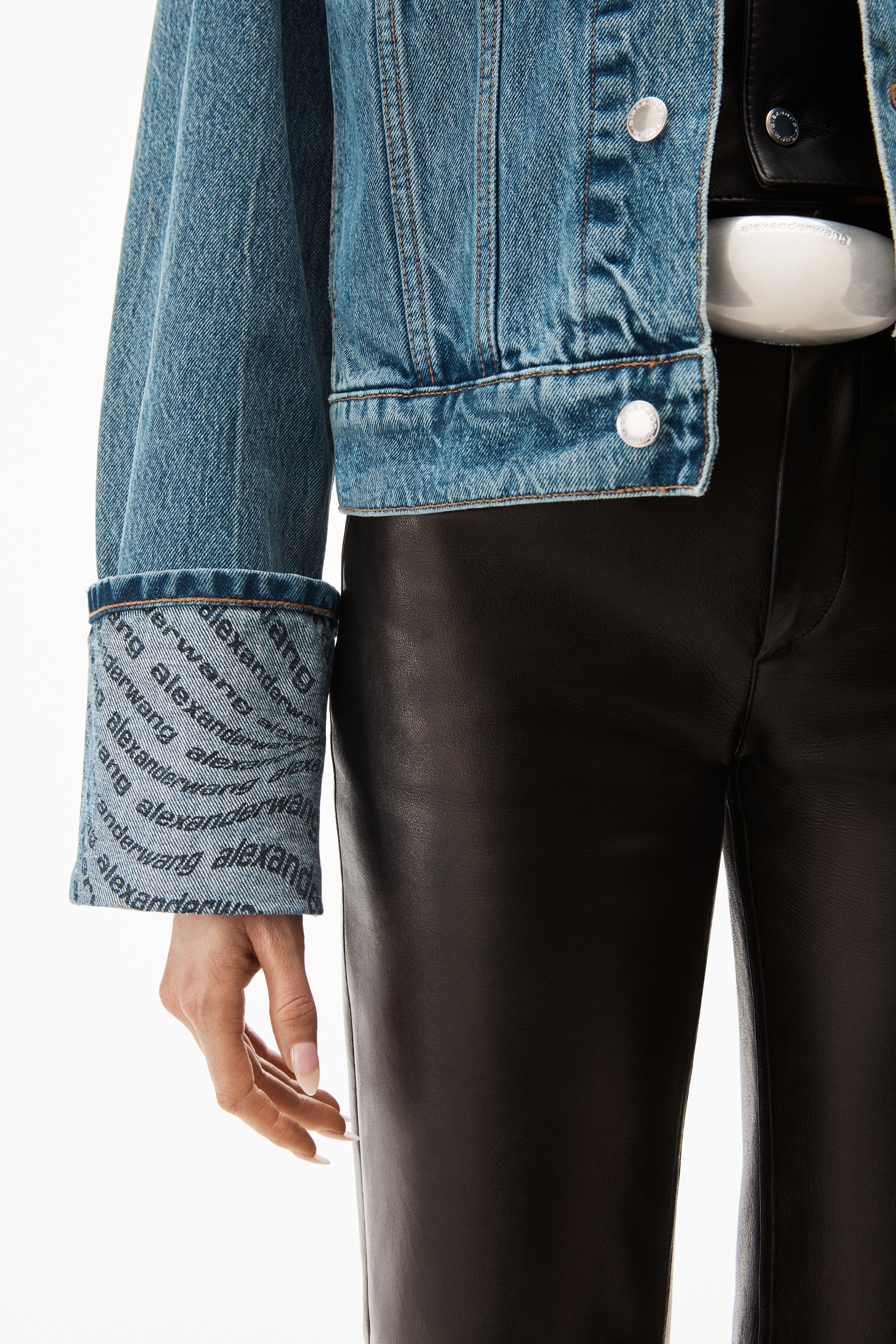 WAVE CUFF TRUCKER JACKET IN DENIM - 6