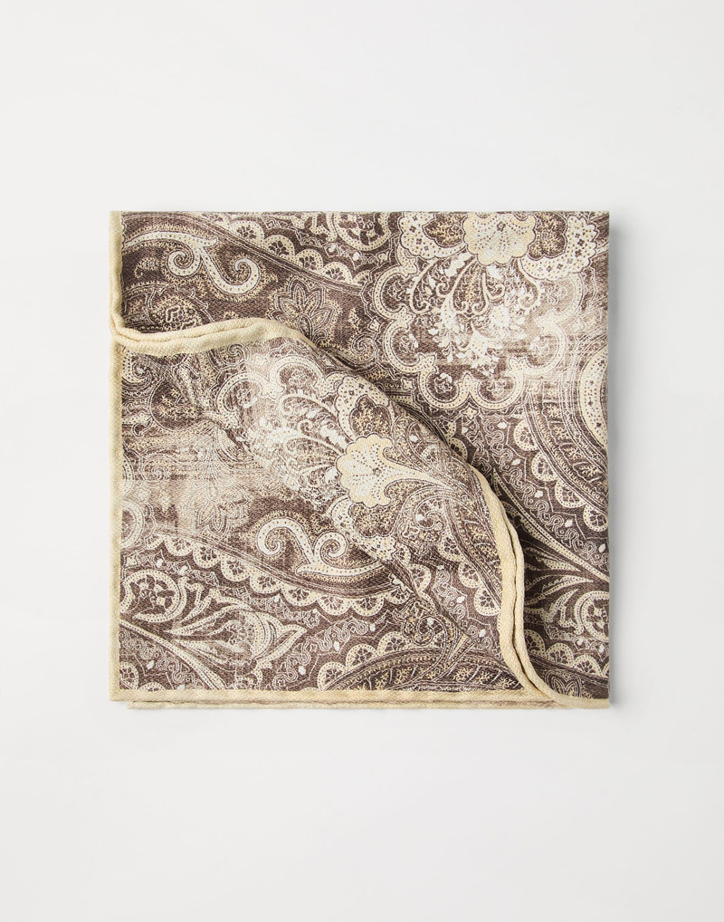 Double face silk pocket square with paisley design 1