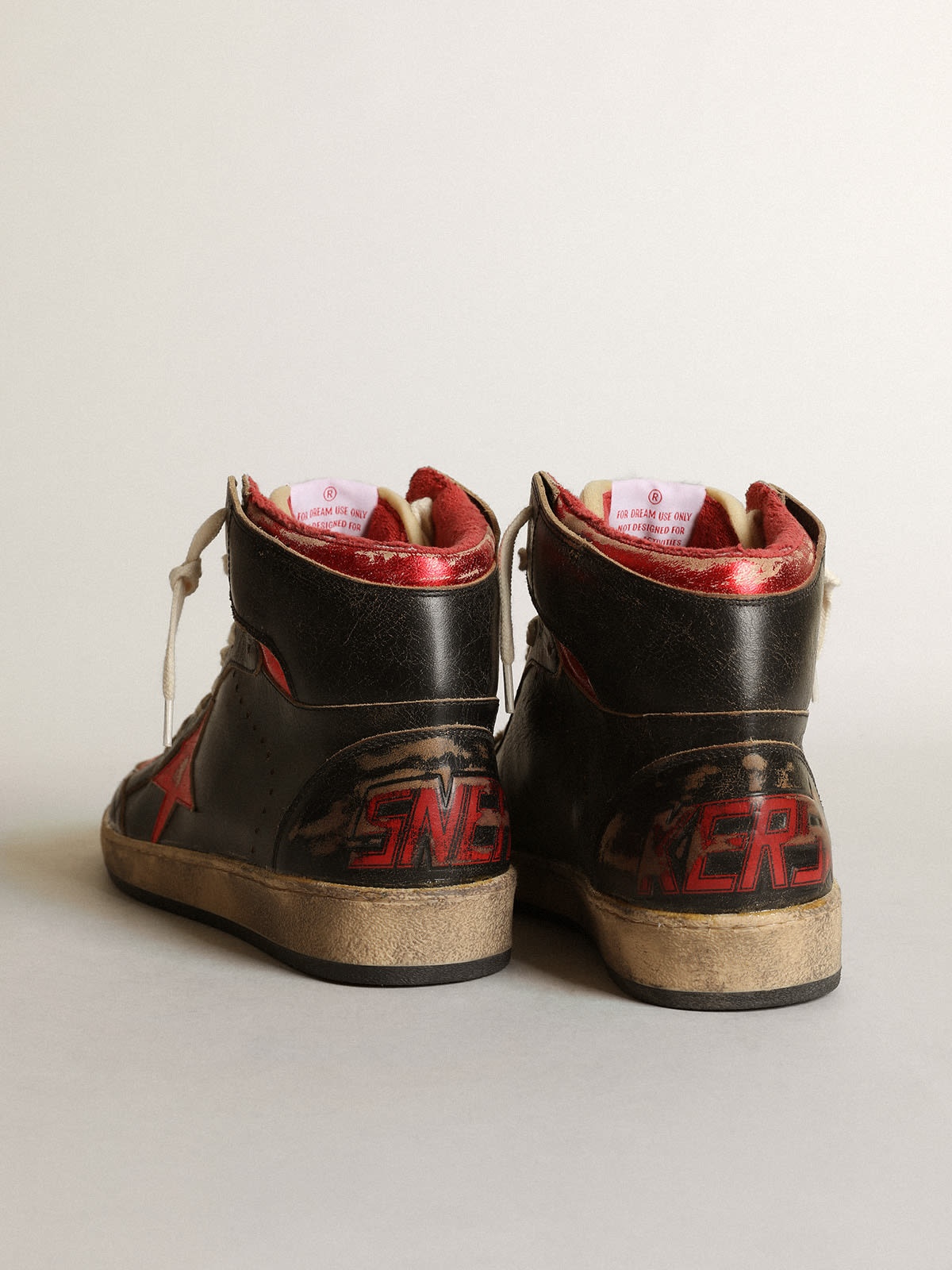 Golden Goose Men's Sky-Star in glossy black leather with red