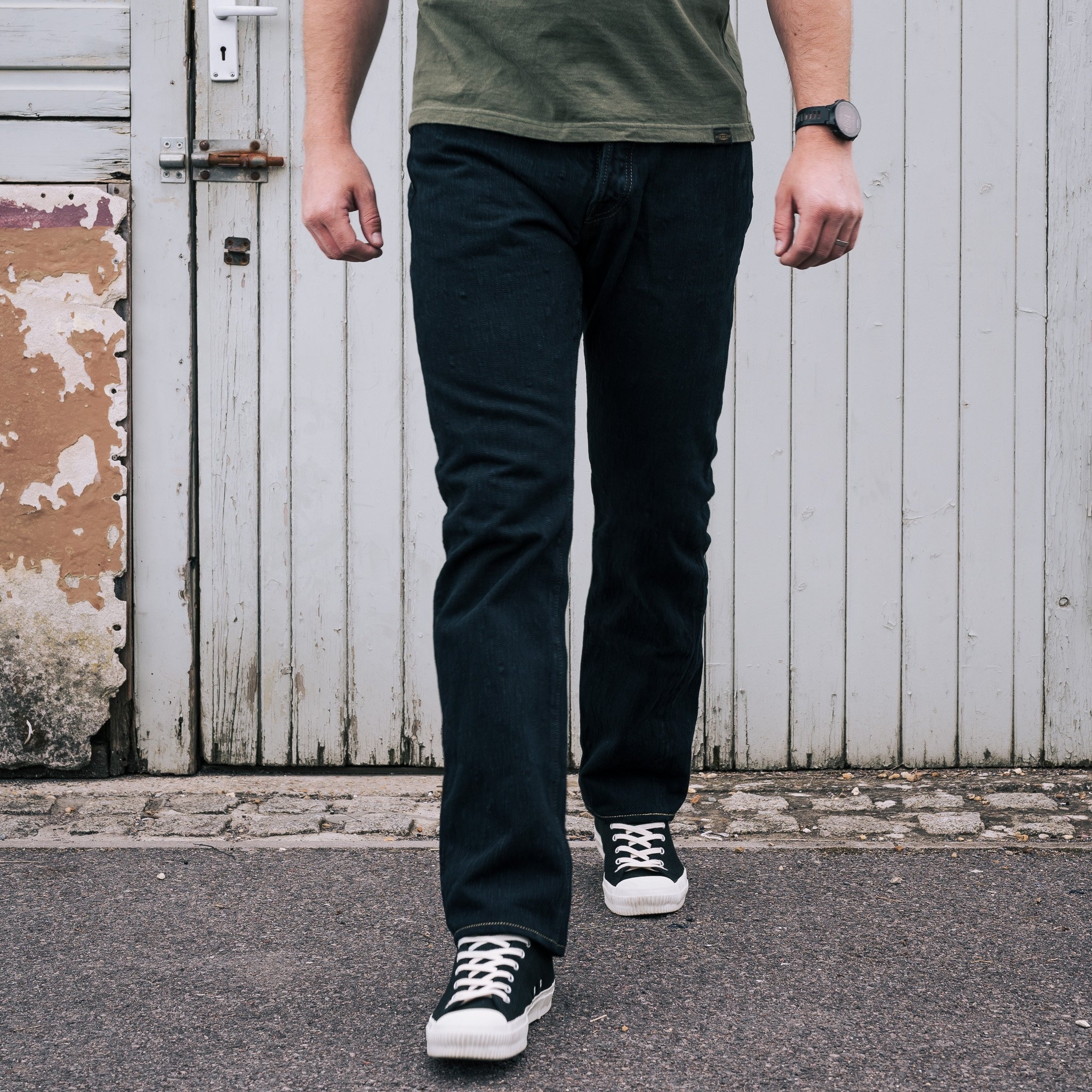 IH-888S-SLBod 16oz Slubby Selvedge Denim Relaxed Tapered Cut Jeans - Indigo Overdyed Black - 4