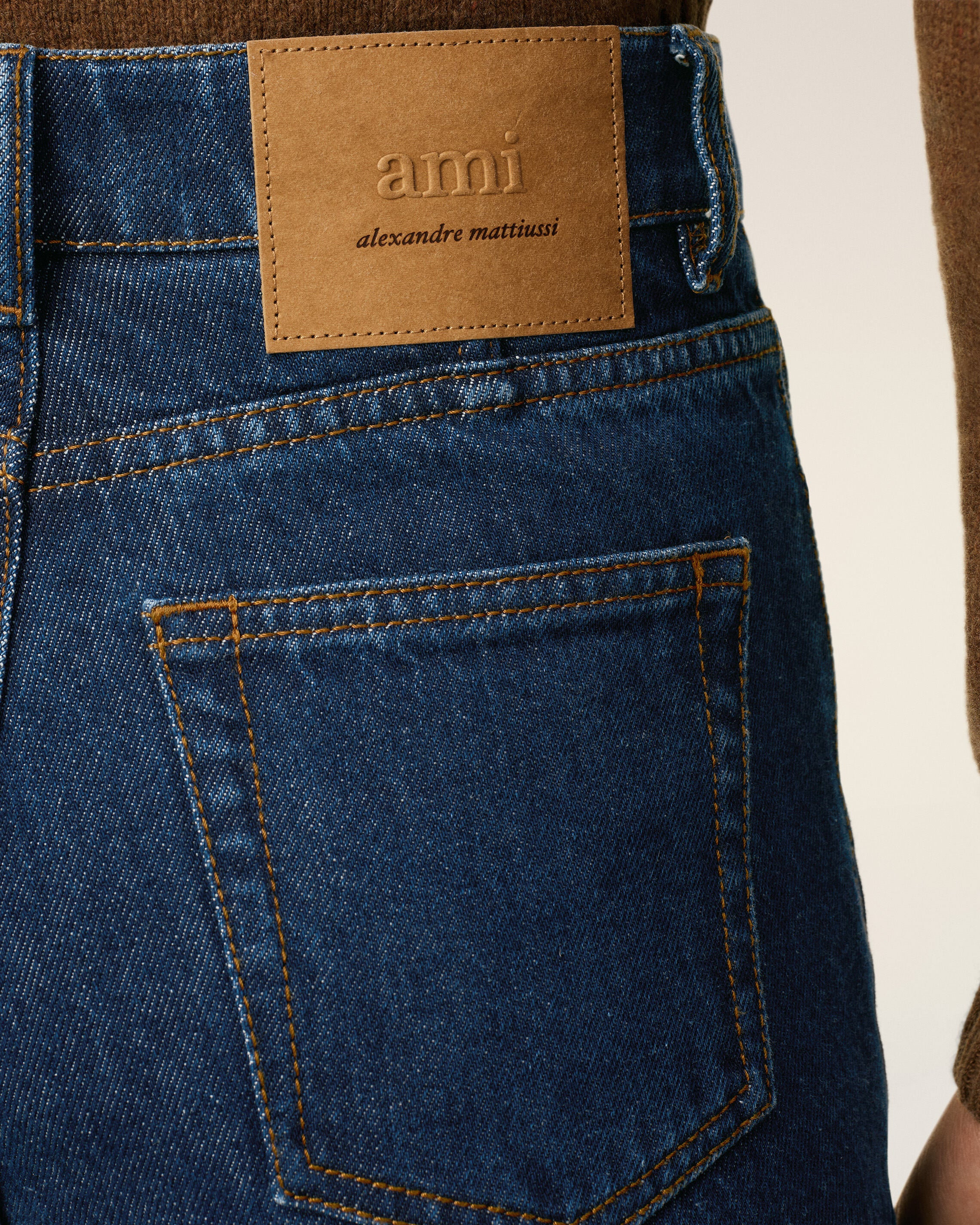BLUE COTTON FLARE FIT JEANS - 5