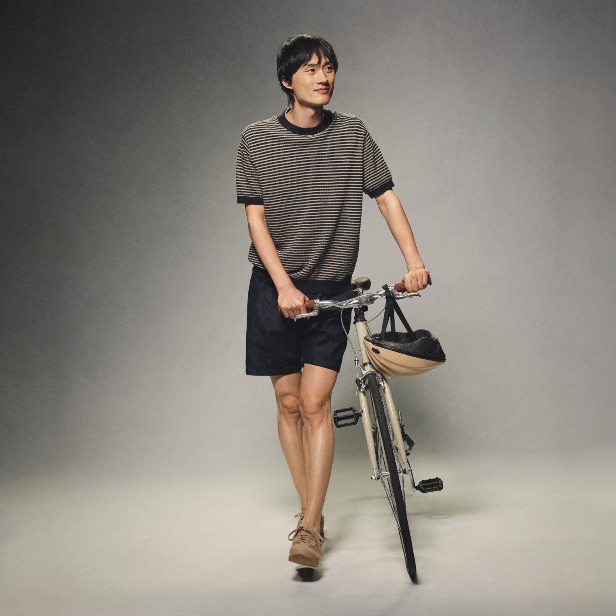 Drawstring Pull-On Short in Summer Denim - 6