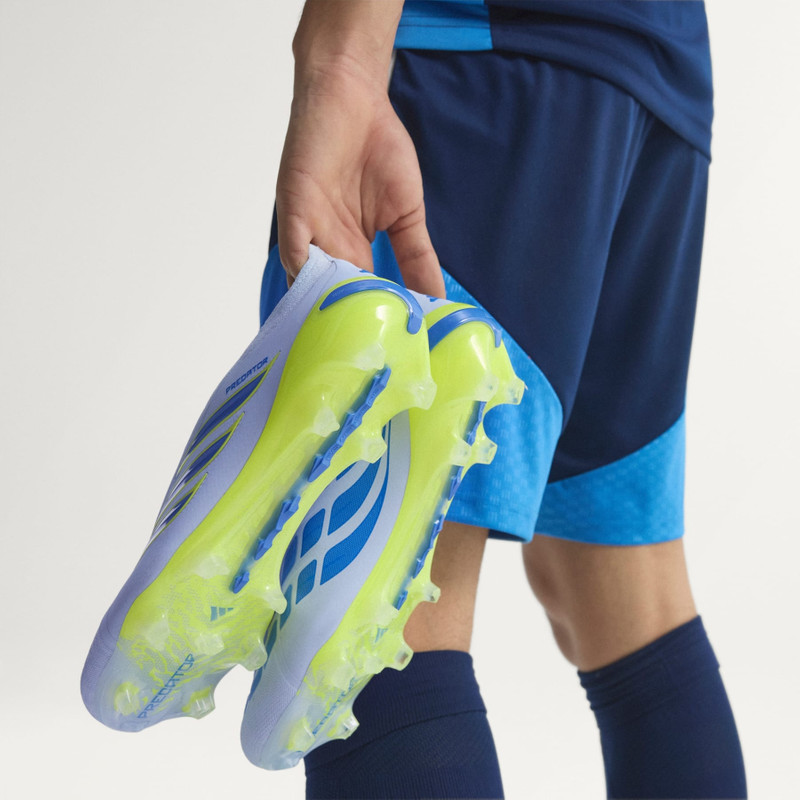 PREDATOR ELITE Laceless Firm Ground Soccer Cleats 10