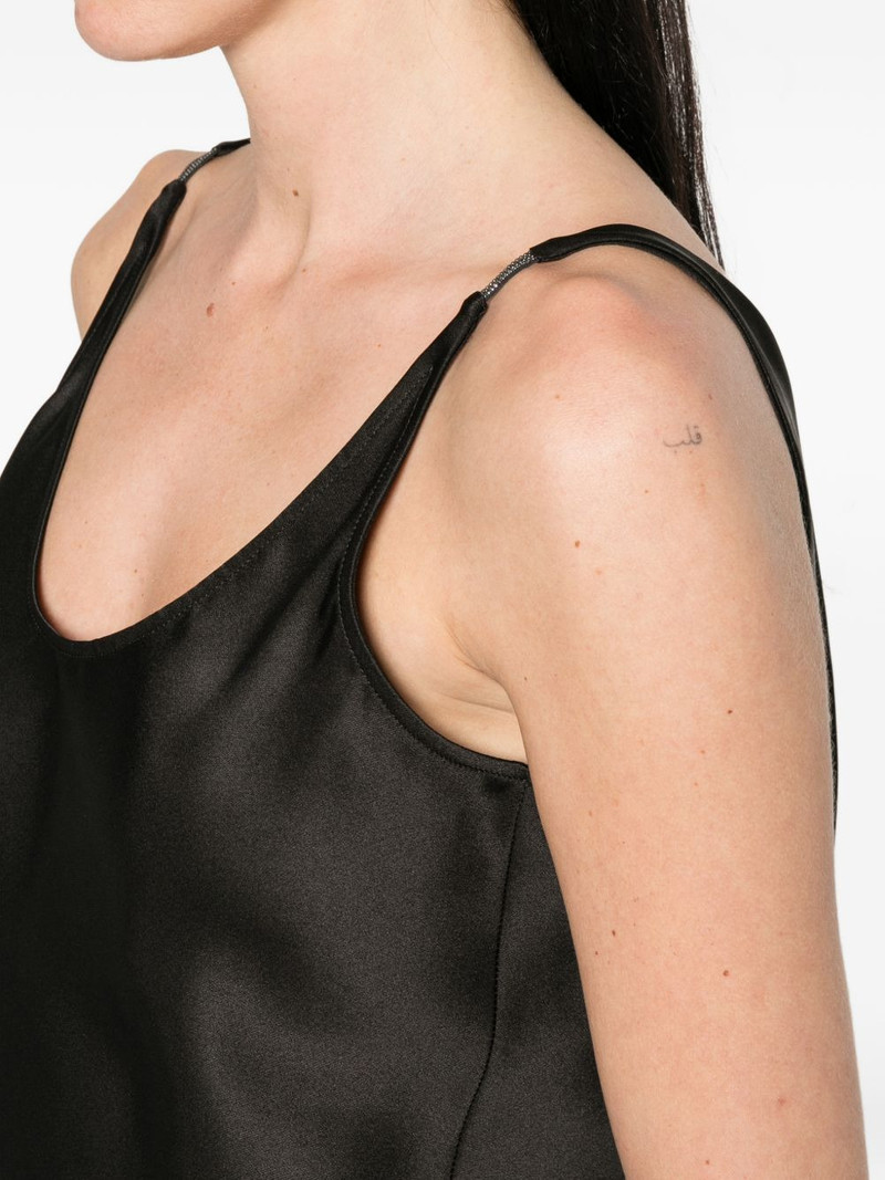 black tank top 5