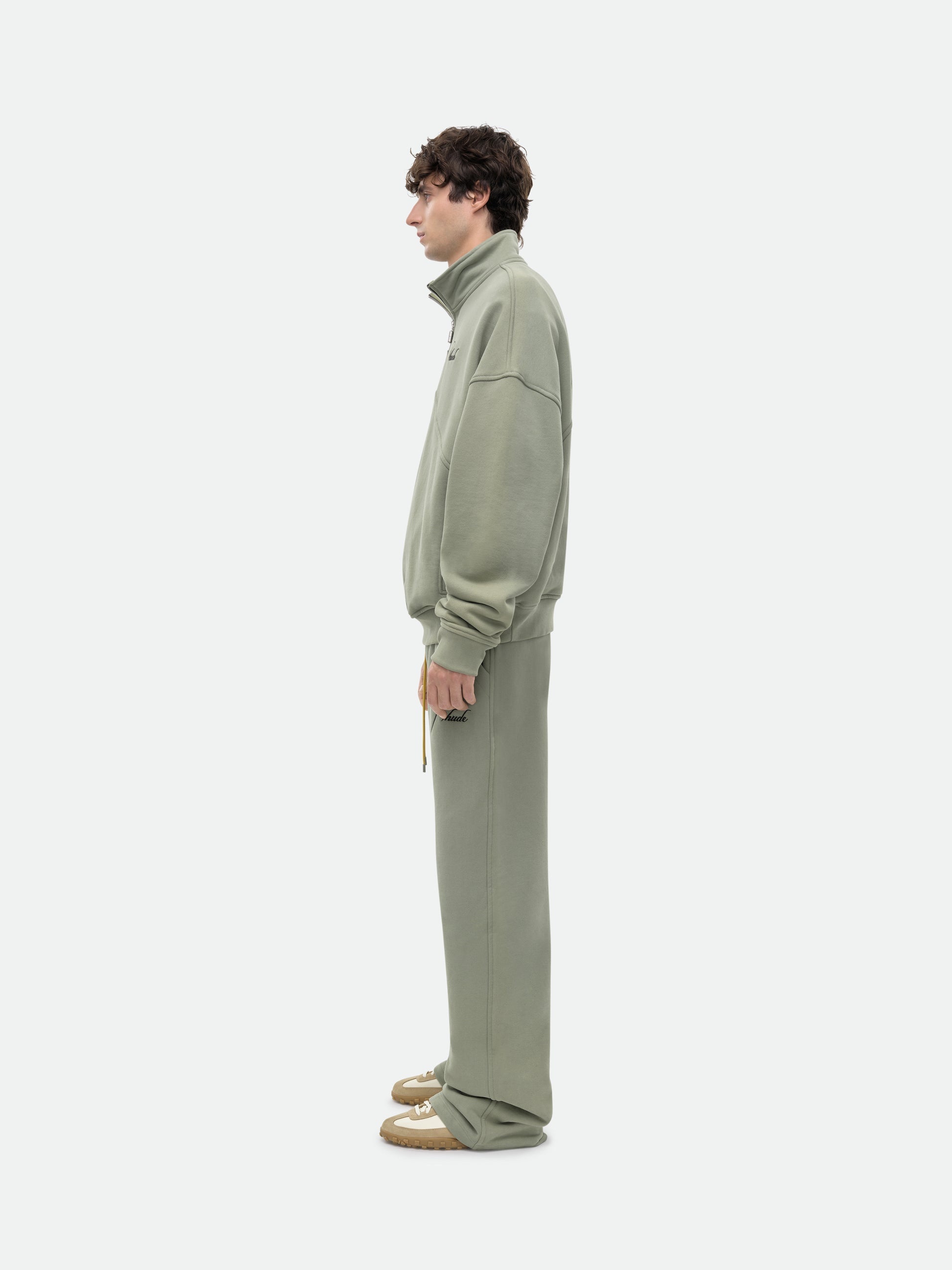 QUARTER ZIP - 11