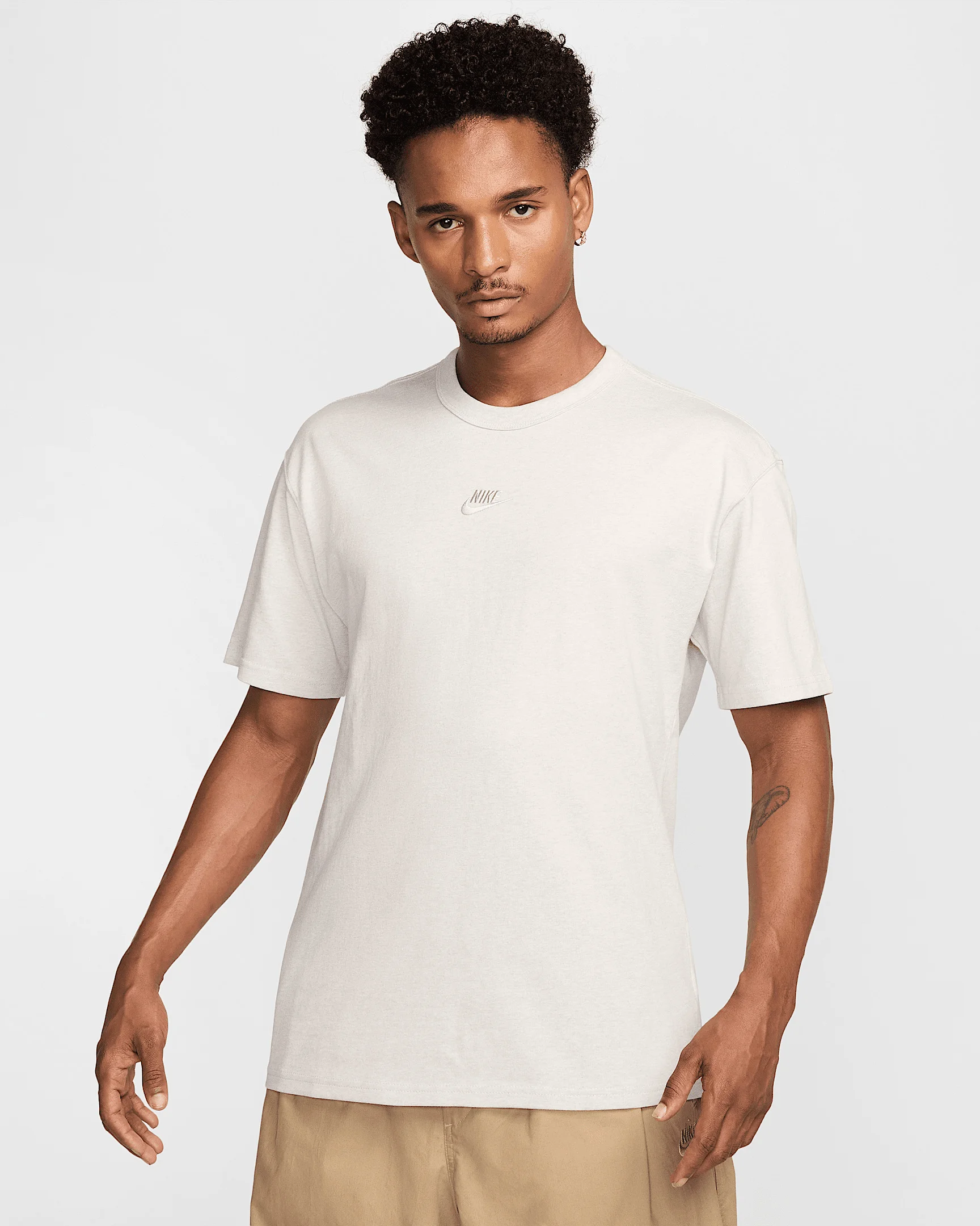 Nike Sportswear Premium Essentials Men's T-Shirt - 1
