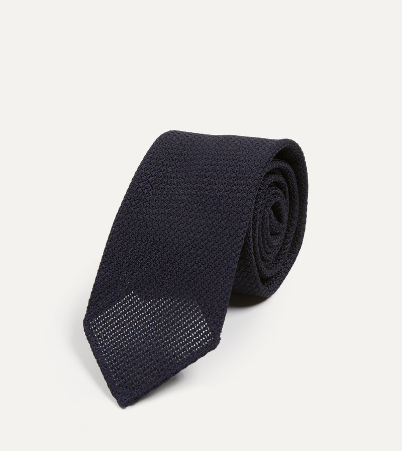 Drake's Dark Navy Hand Rolled Large Knot Grenadine Tie outlook