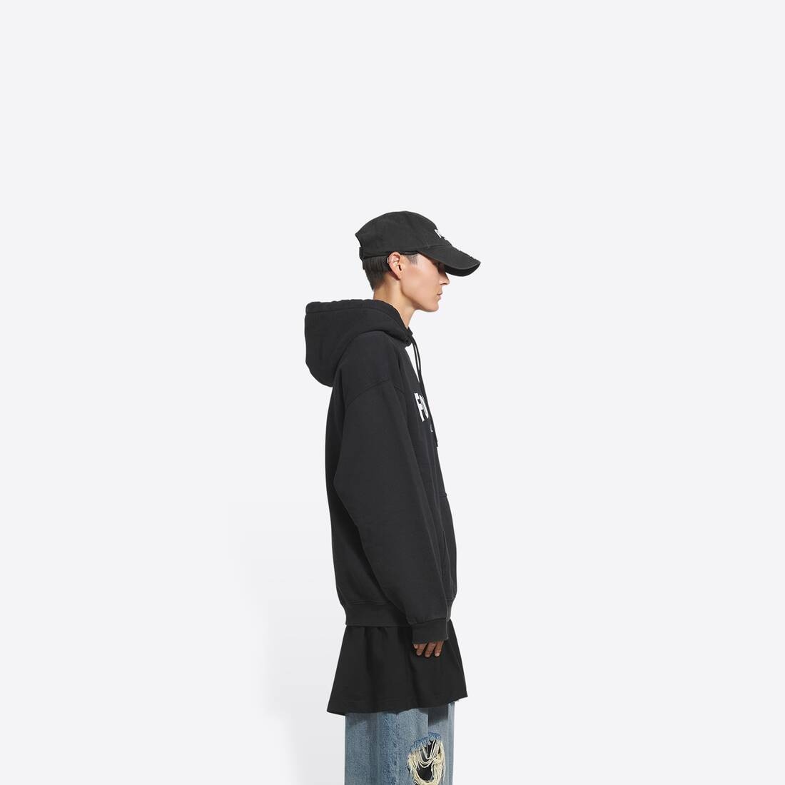 Fortnite©2021 Hoodie Medium Fit in Black - 4