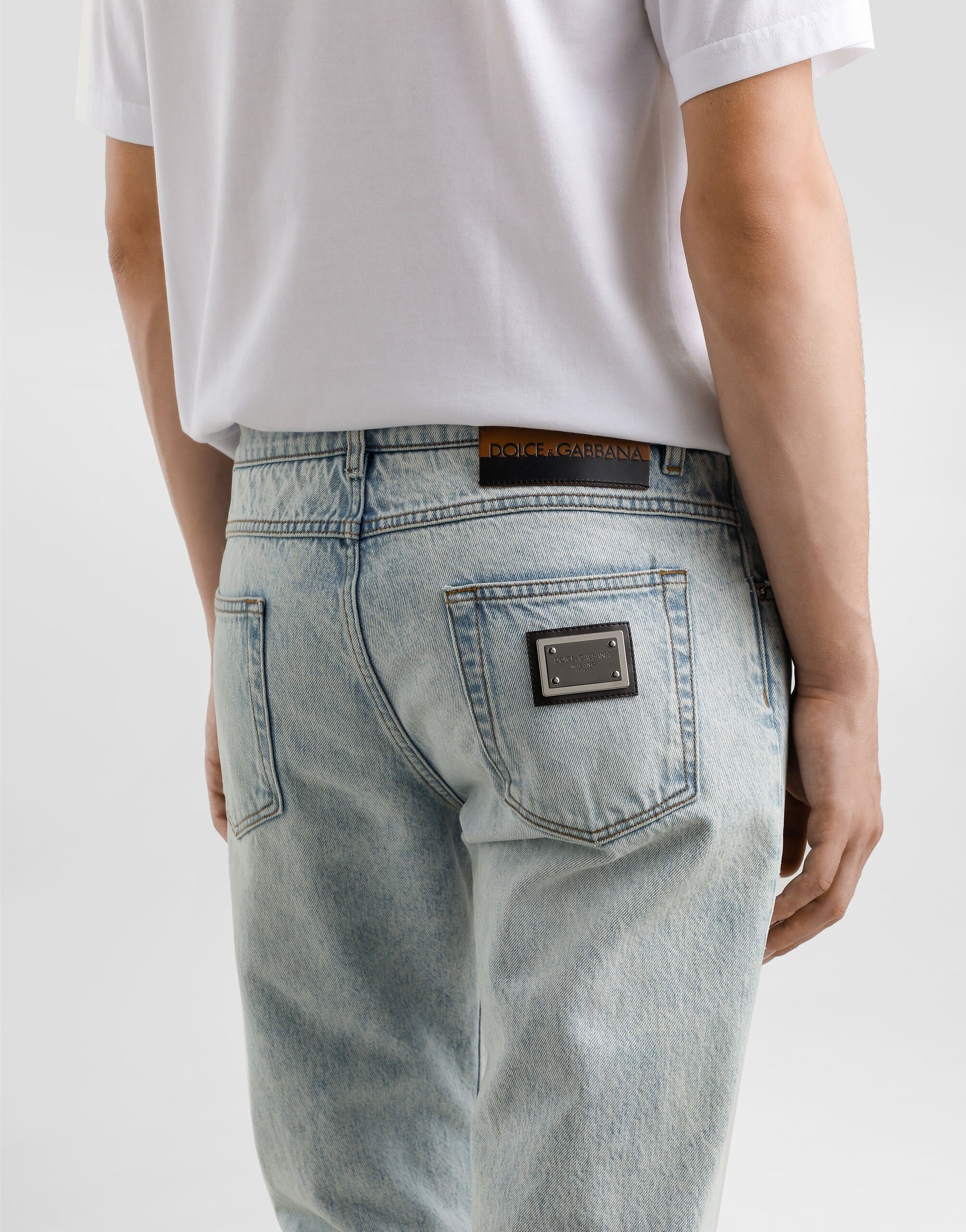 Regular-fit cotton jeans with tag - 5