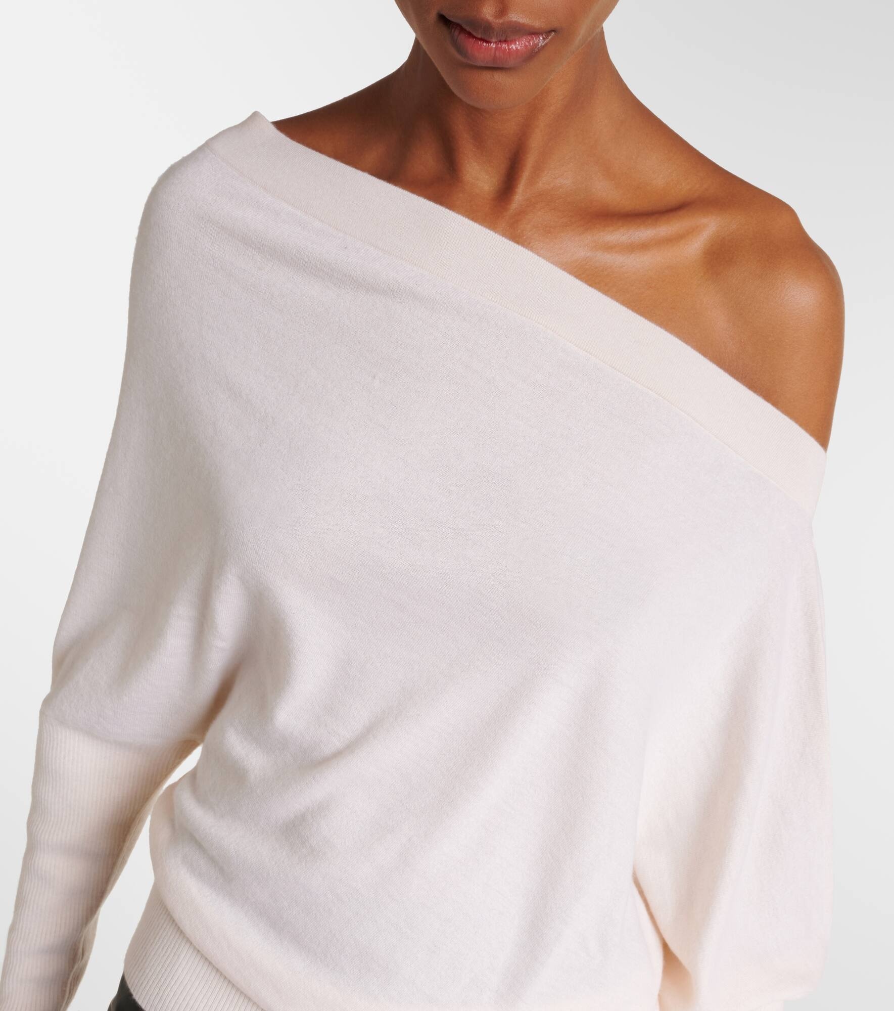 Grainge off-shoulder cashmere sweater - 4