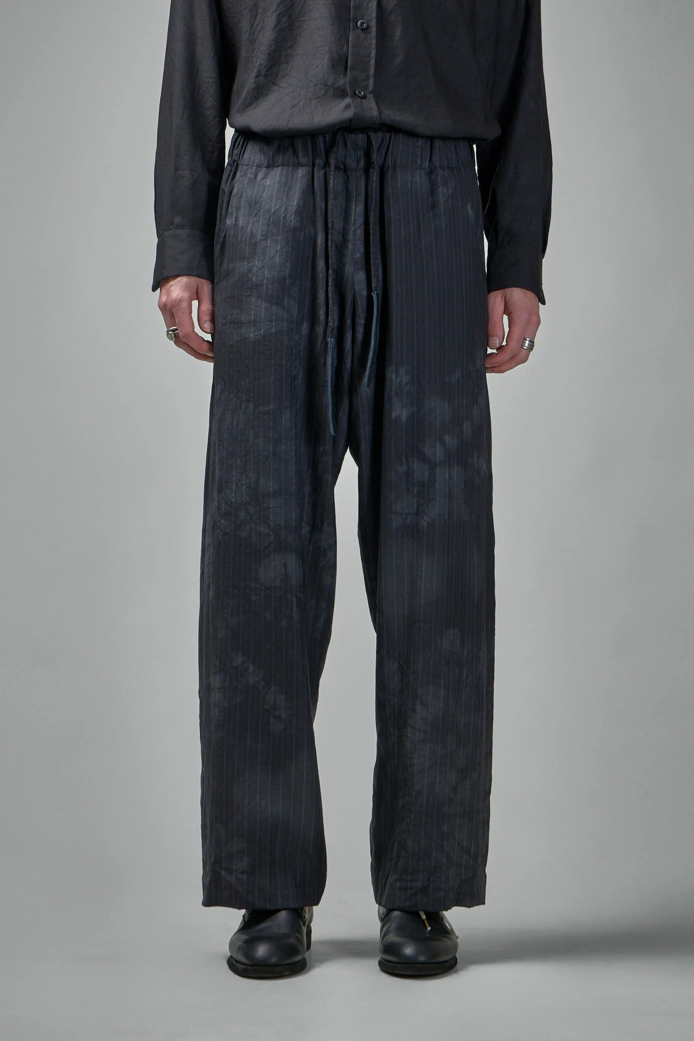 Relaxed-fit Straight Leg Tailored Elastic Waist Drawstring Trouser - 1